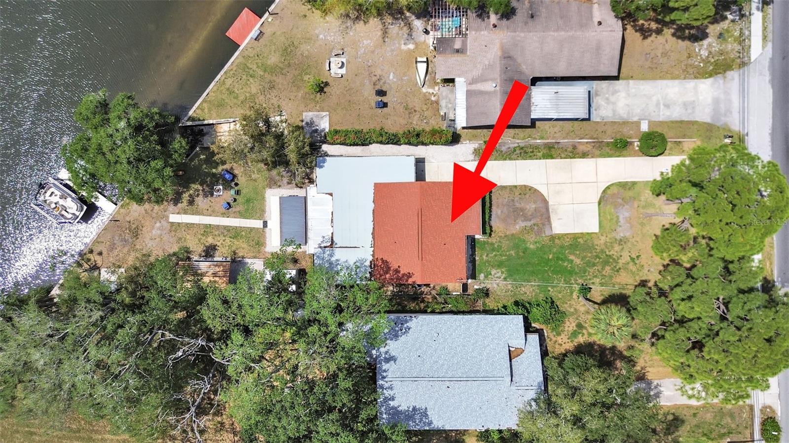 8914 MEMORIAL HWY, TAMPA, FL, 33615