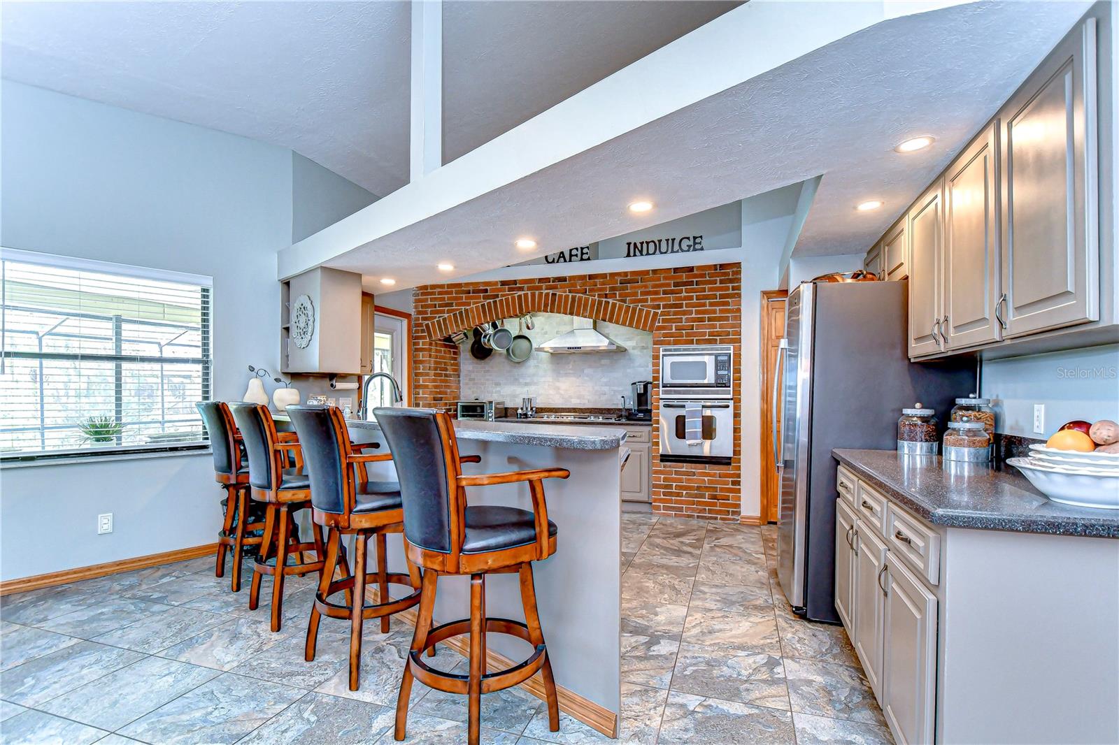 709 SPORTSMAN PARK DR, SEFFNER, FL, 33584