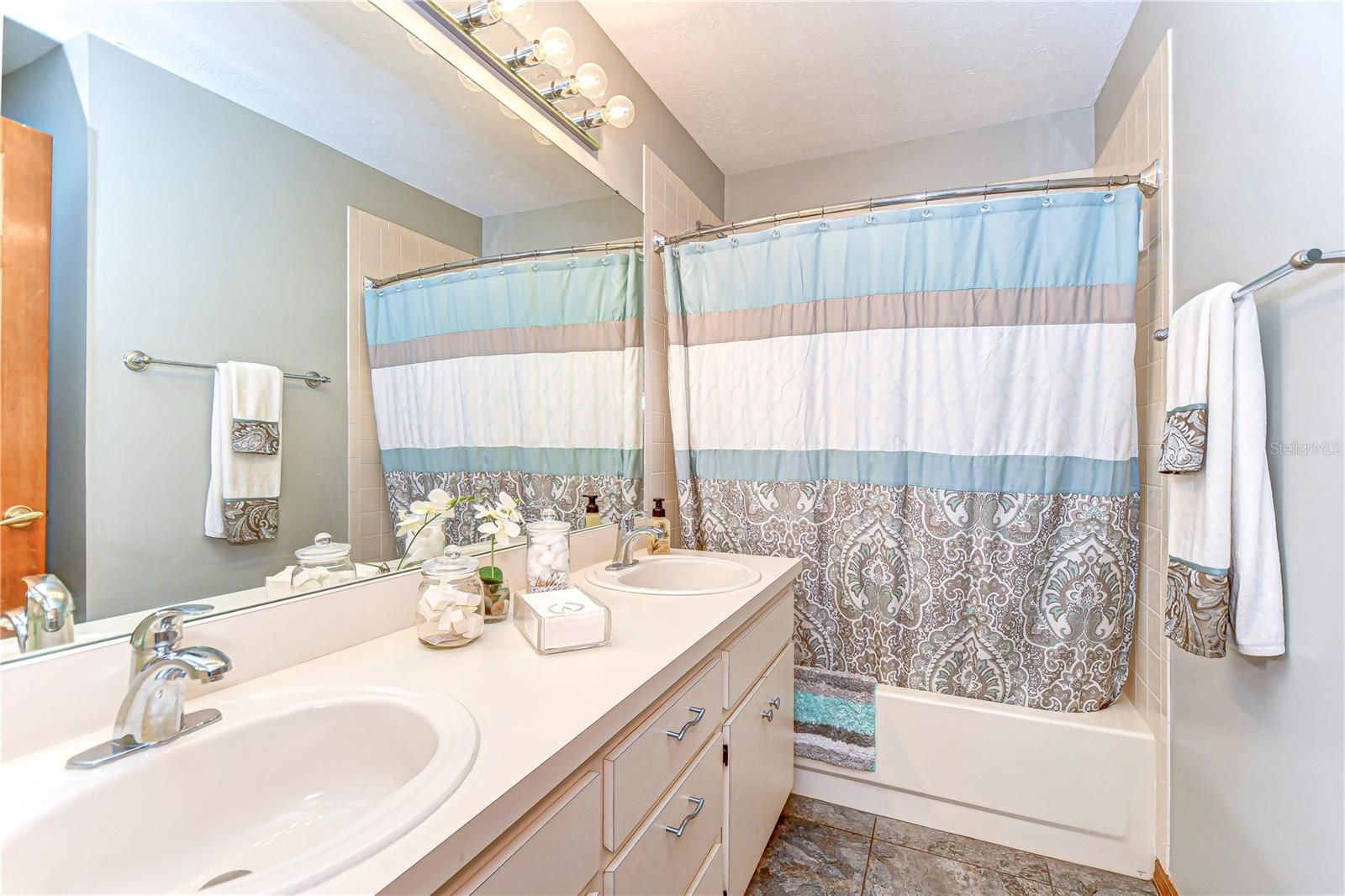 709 SPORTSMAN PARK DR, SEFFNER, FL, 33584