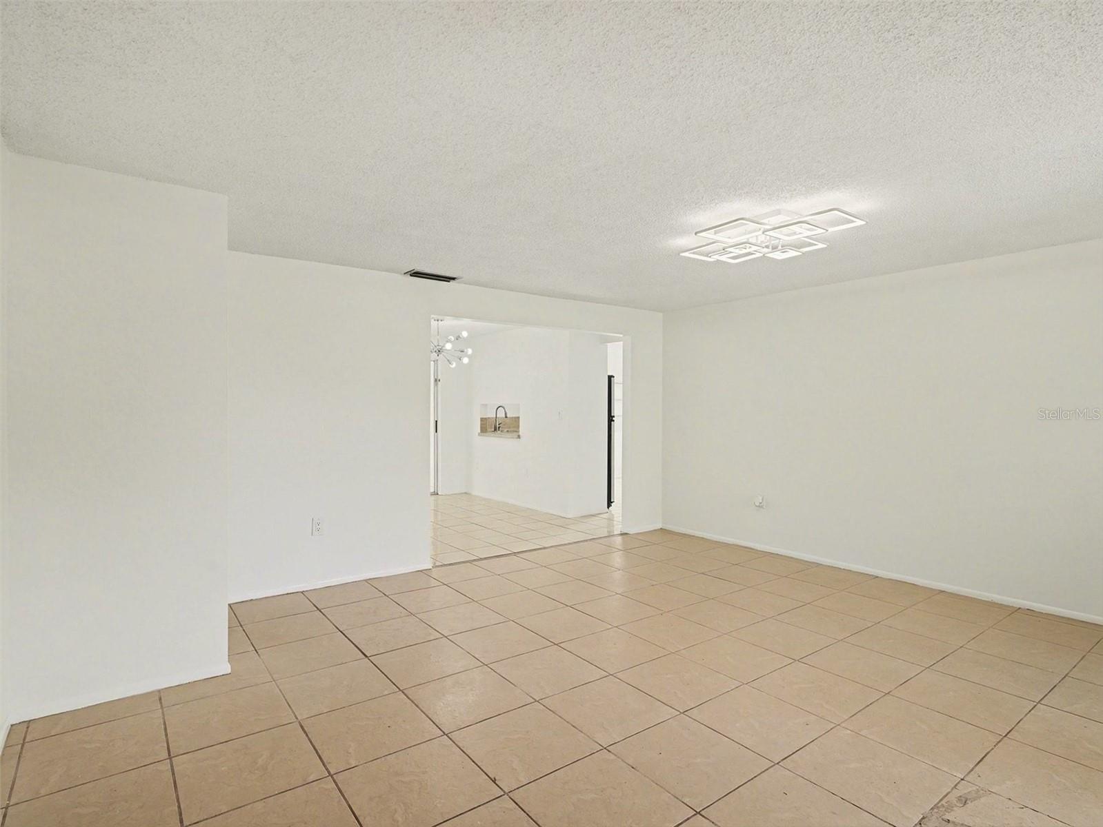 4037 MAVERICK AVE, SARASOTA, FL, 34233