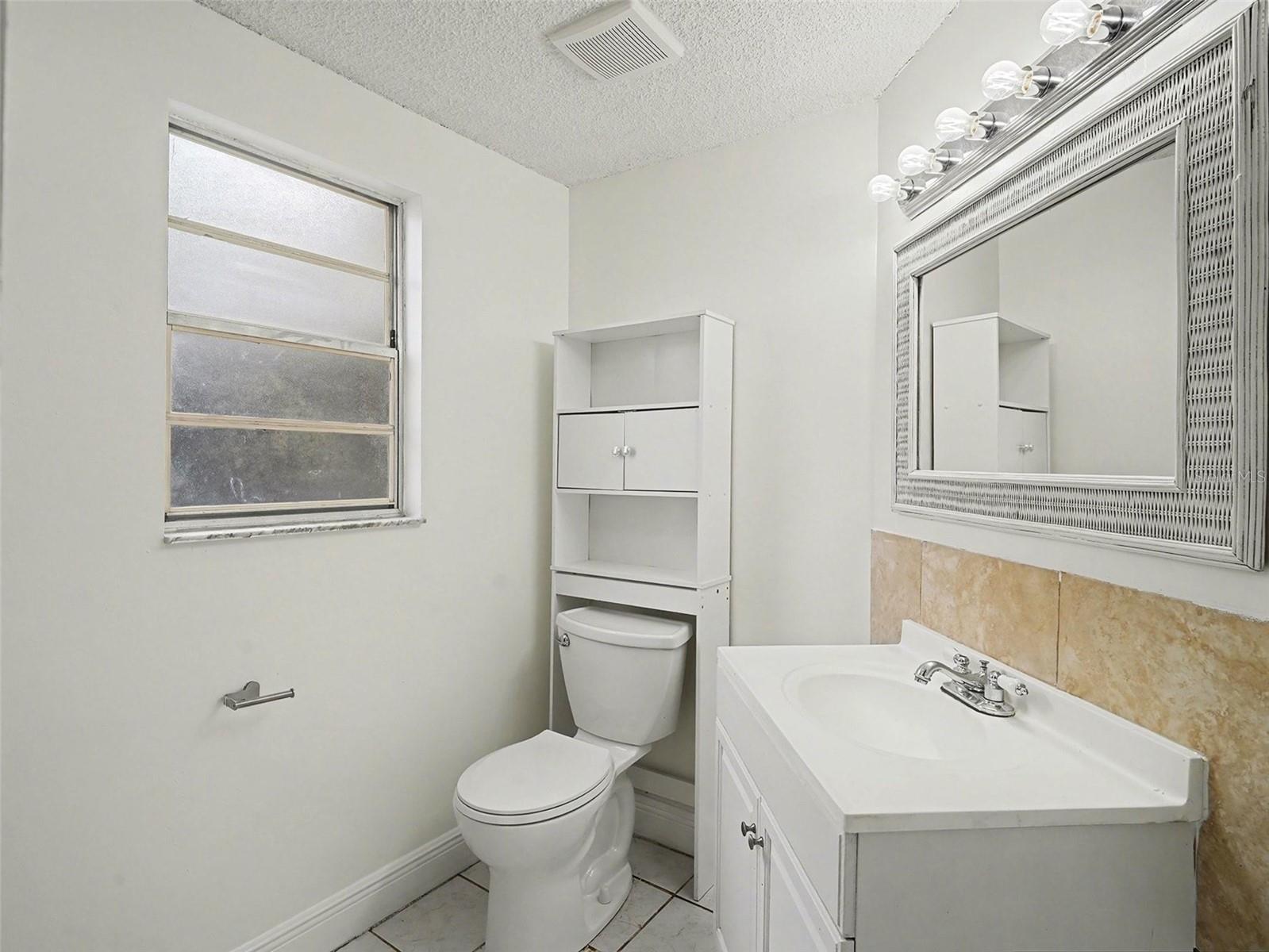 4037 MAVERICK AVE, SARASOTA, FL, 34233