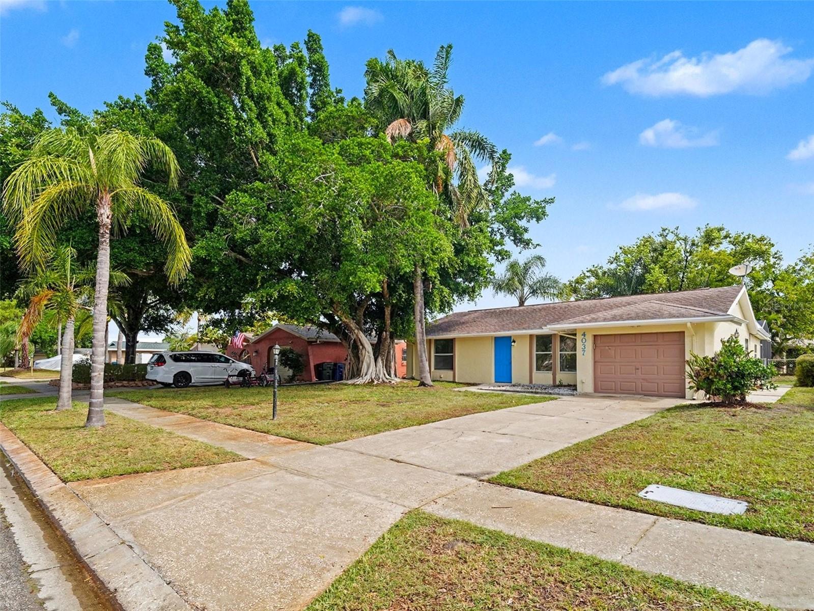 4037 MAVERICK AVE, SARASOTA, FL, 34233