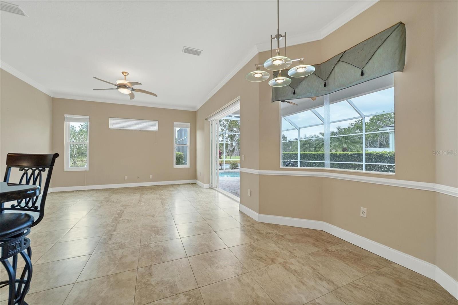 11709 CLUBHOUSE DR, LAKEWOOD RANCH, FL, 34202