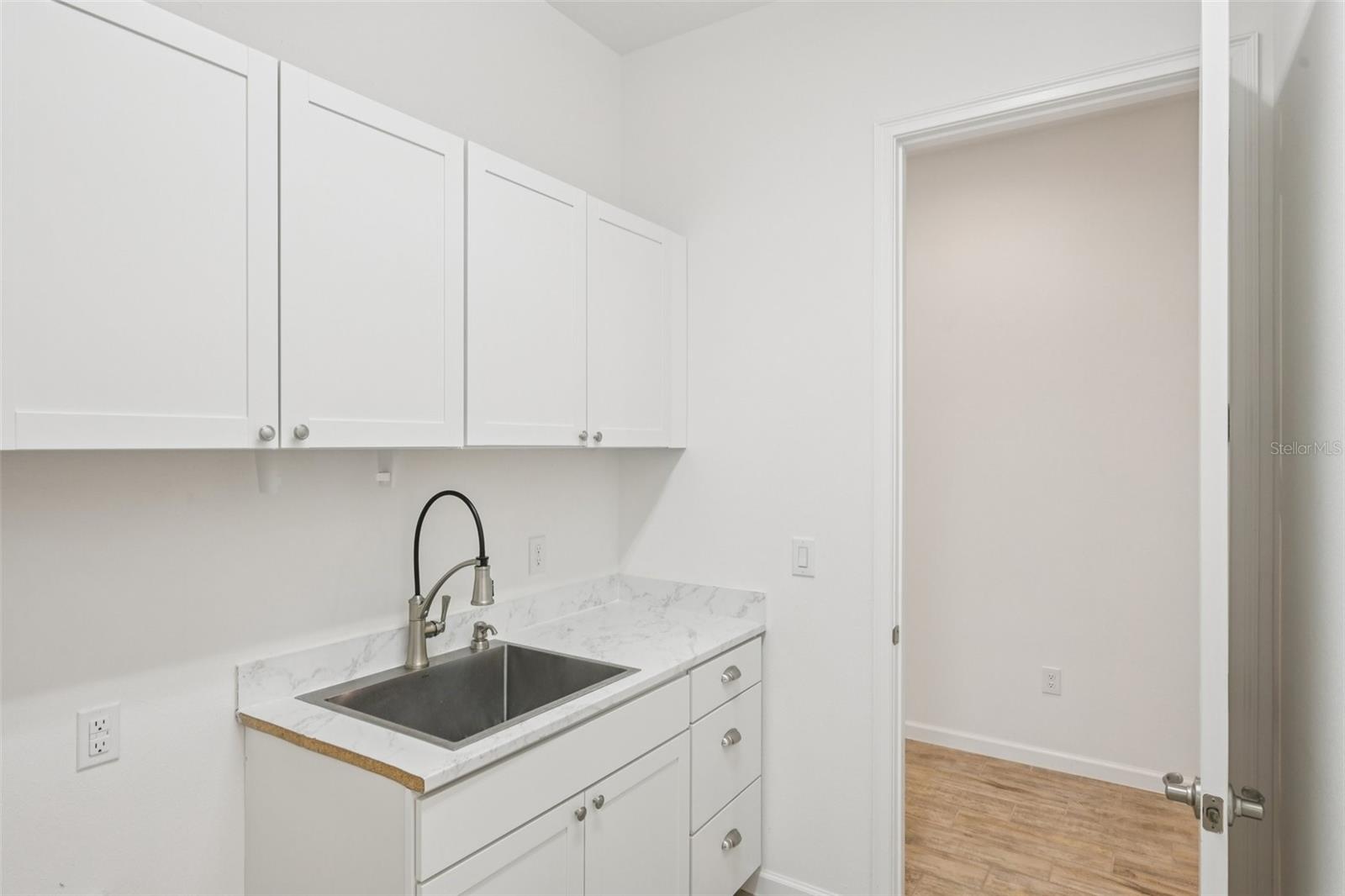 806 WINTERSIDE DR, APOLLO BEACH, FL, 33572