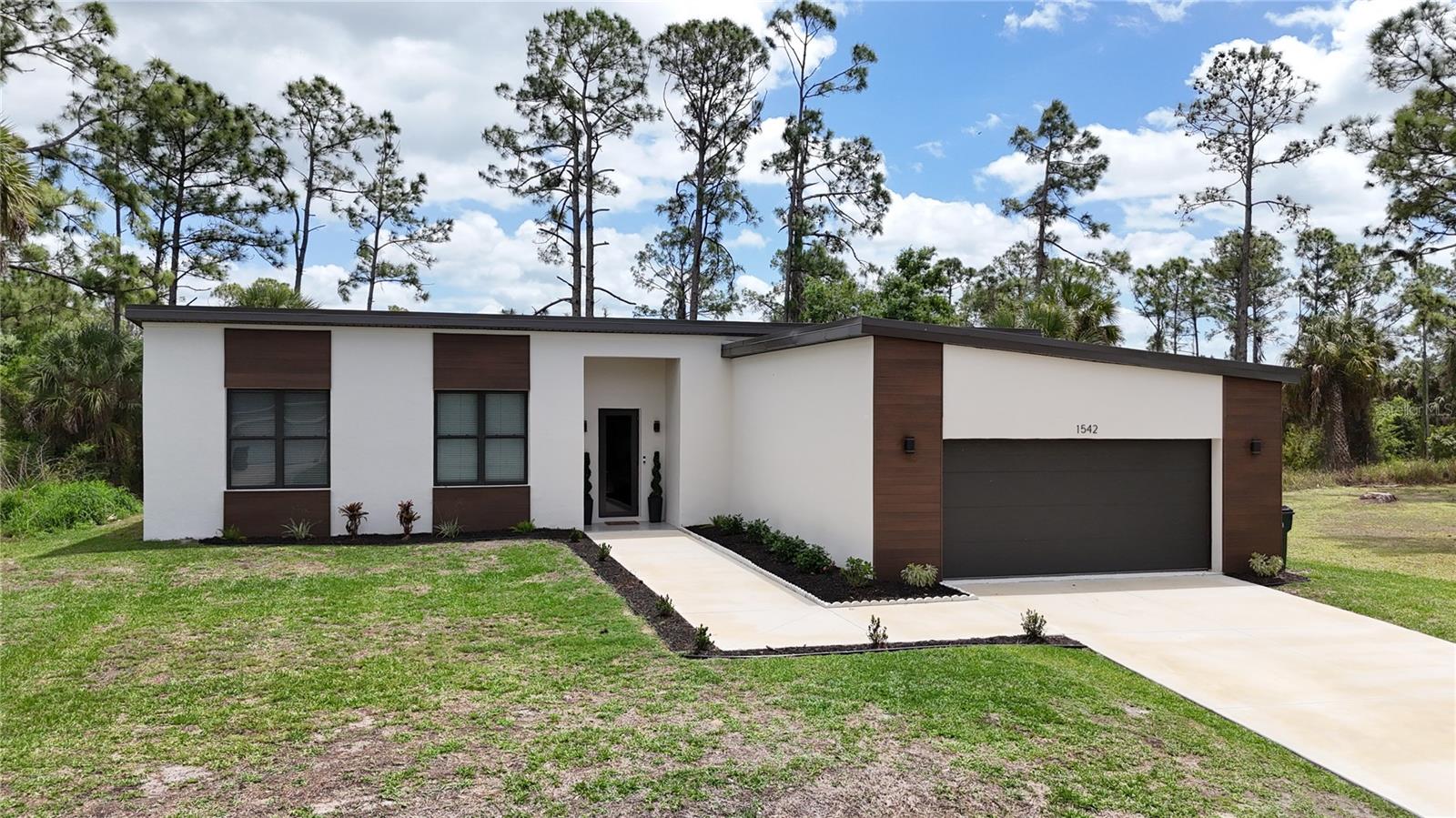 1542 SARETA TER, NORTH PORT, FL, 34286