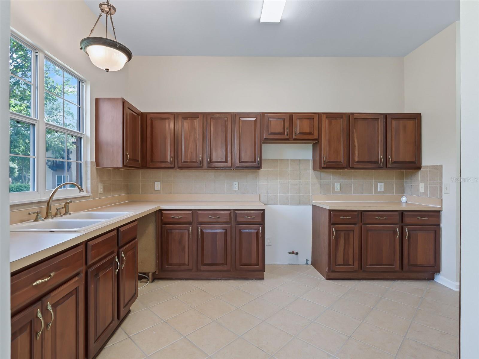 1256 AVENIDA DE LAS CASAS #1256, THE VILLAGES, FL, 32159
