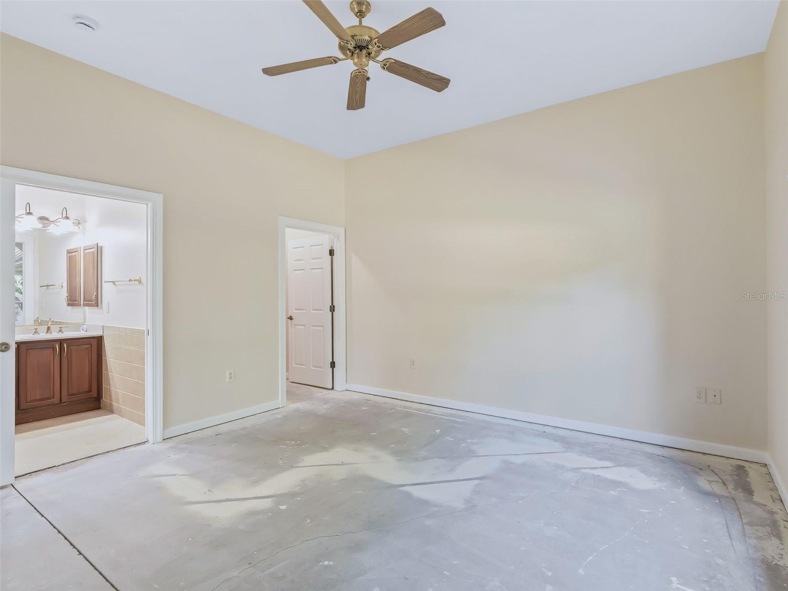 1256 AVENIDA DE LAS CASAS #1256, THE VILLAGES, FL, 32159