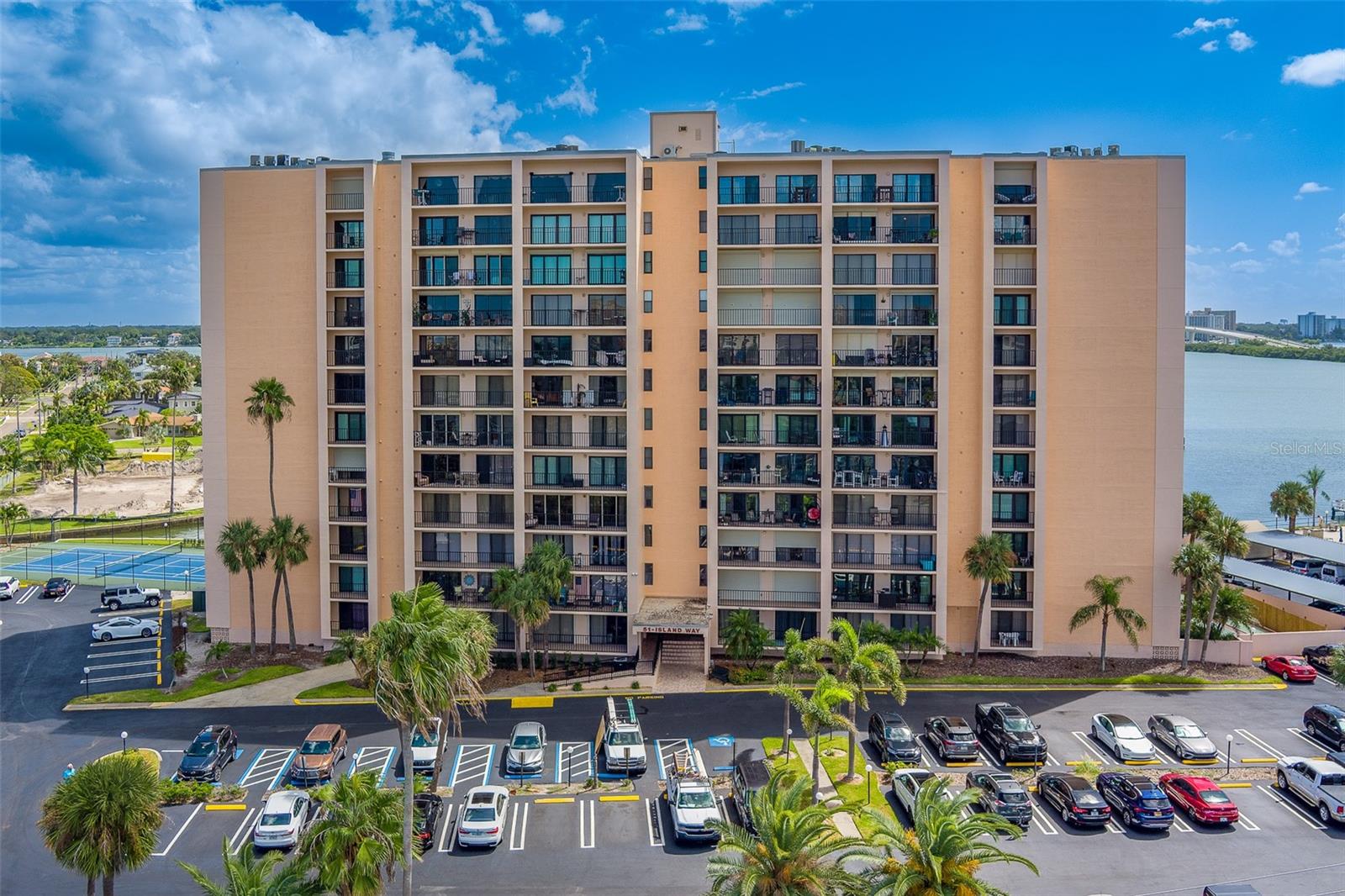 51 ISLAND WAY #101, CLEARWATER BEACH, FL, 33767