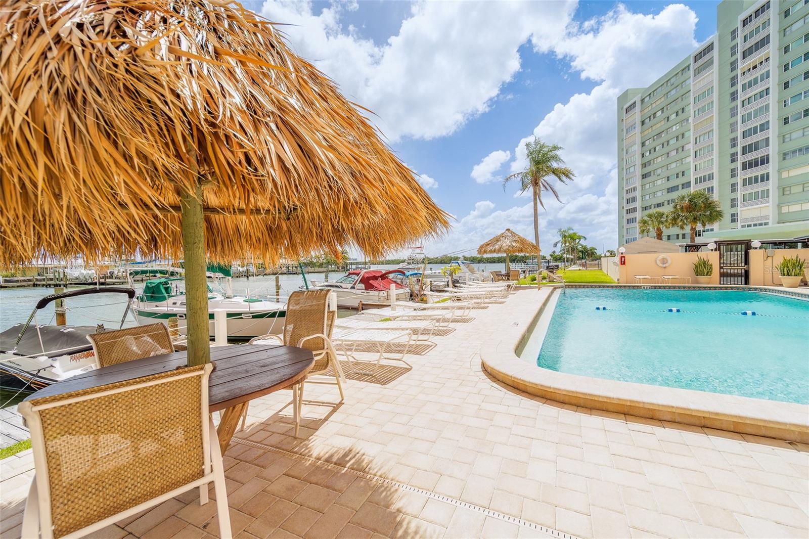 51 ISLAND WAY #101, CLEARWATER BEACH, FL, 33767
