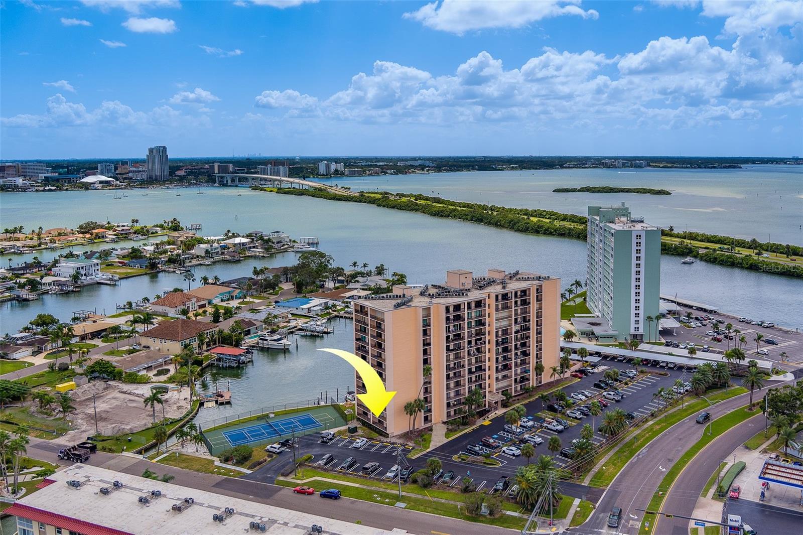 51 ISLAND WAY #101, CLEARWATER BEACH, FL, 33767