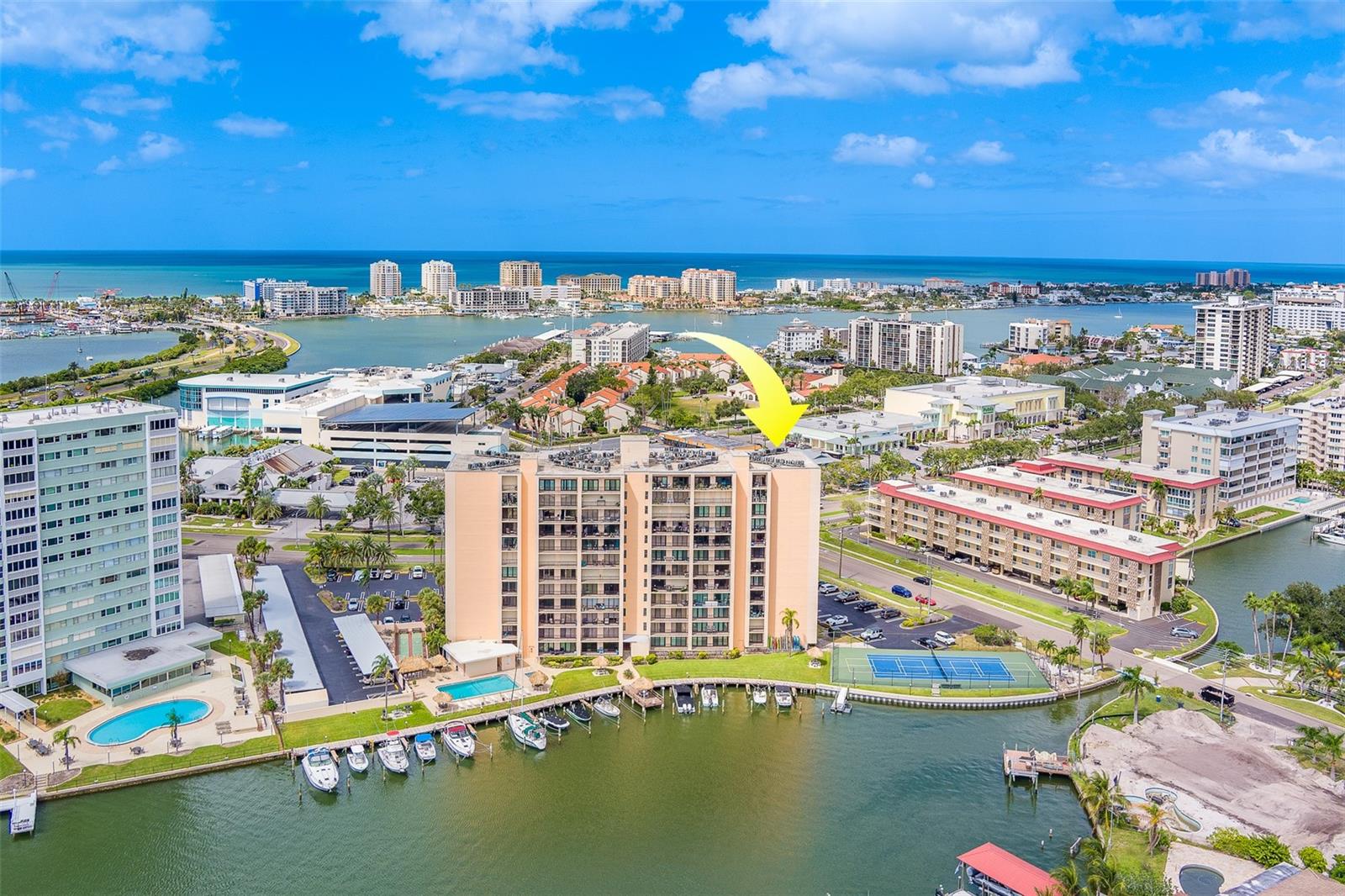 51 ISLAND WAY #101, CLEARWATER BEACH, FL, 33767