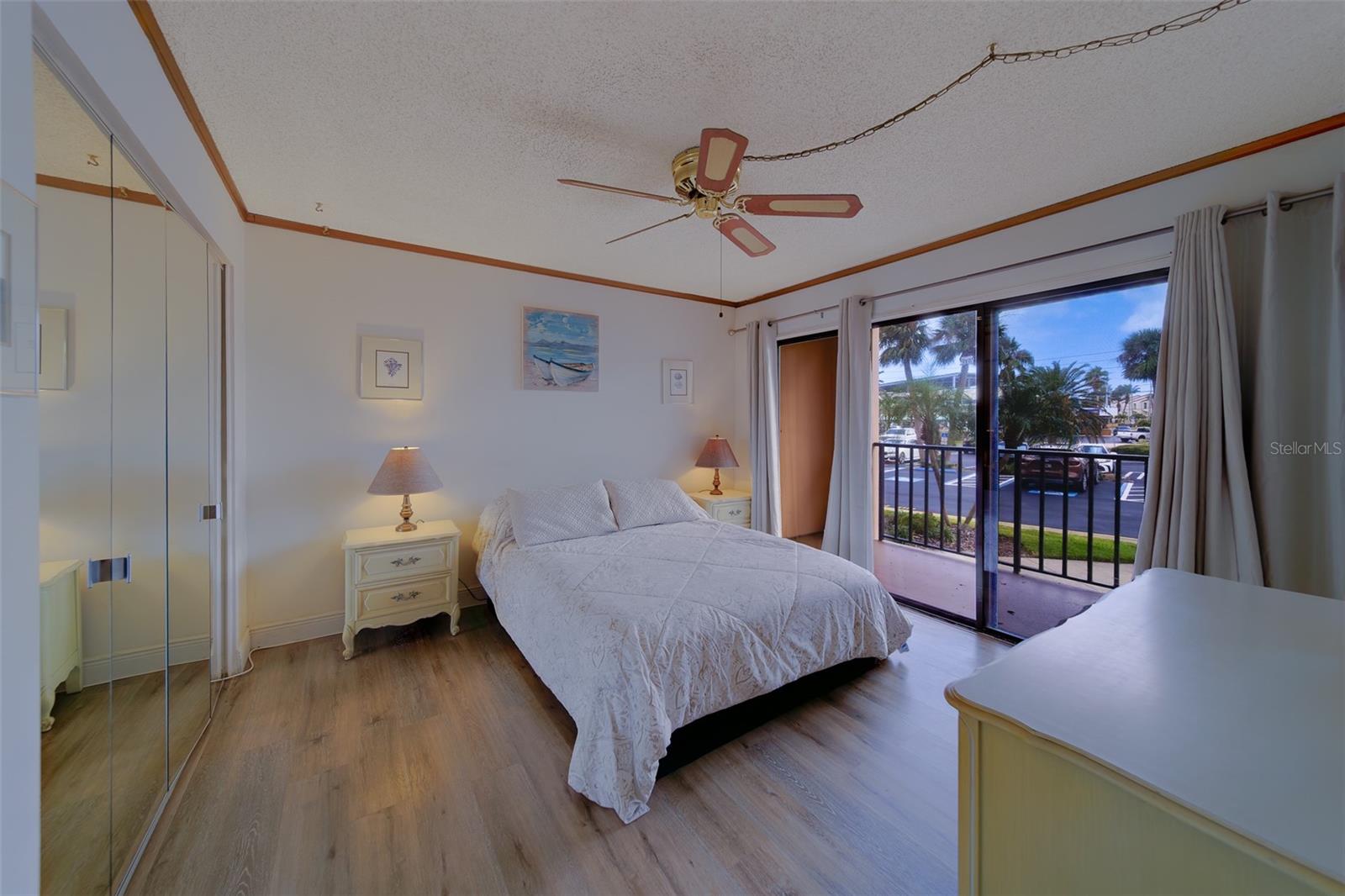 51 ISLAND WAY #101, CLEARWATER BEACH, FL, 33767
