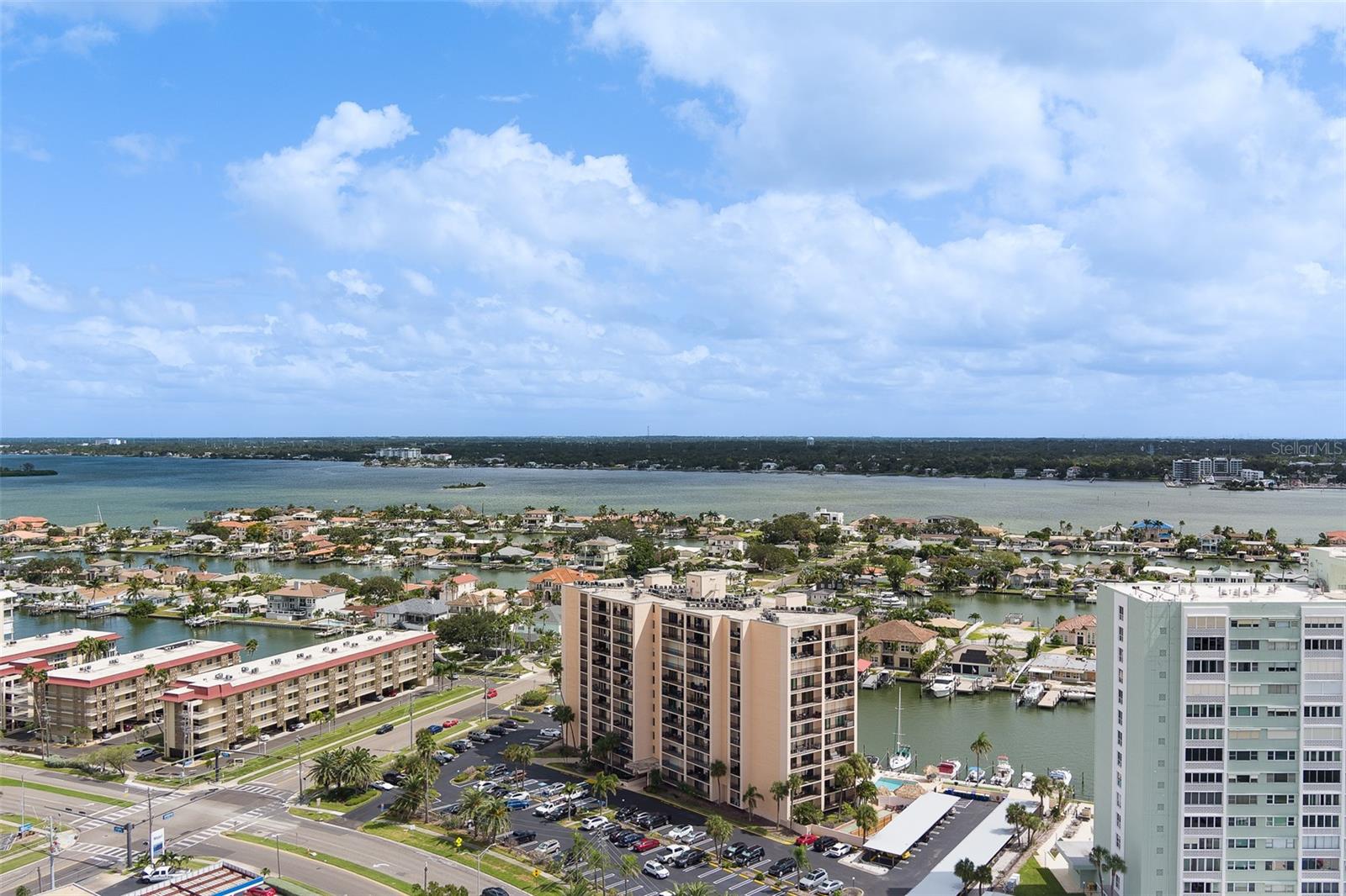 51 ISLAND WAY #101, CLEARWATER BEACH, FL, 33767