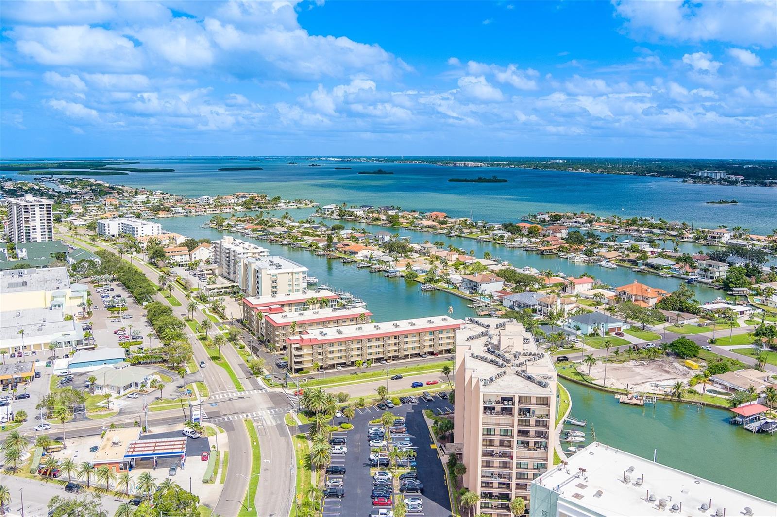 51 ISLAND WAY #101, CLEARWATER BEACH, FL, 33767