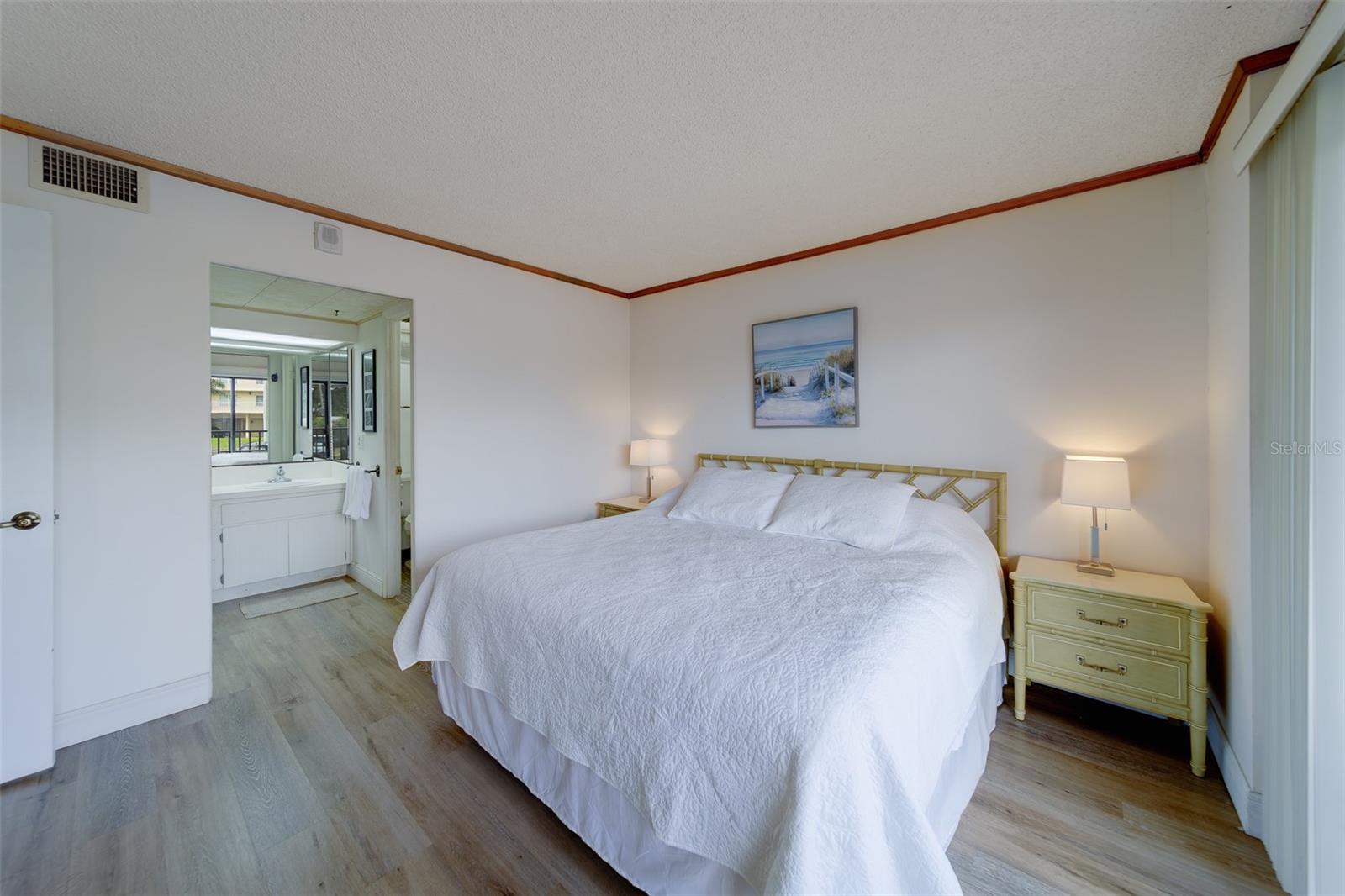 51 ISLAND WAY #101, CLEARWATER BEACH, FL, 33767