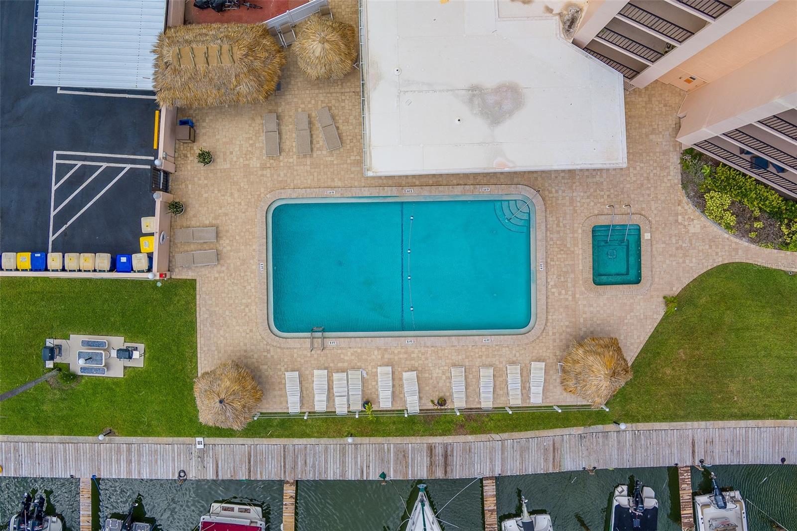 51 ISLAND WAY #101, CLEARWATER BEACH, FL, 33767
