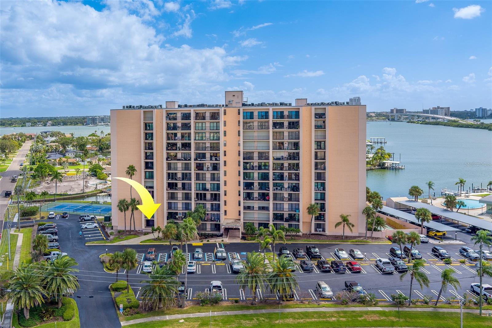 51 ISLAND WAY #101, CLEARWATER BEACH, FL, 33767