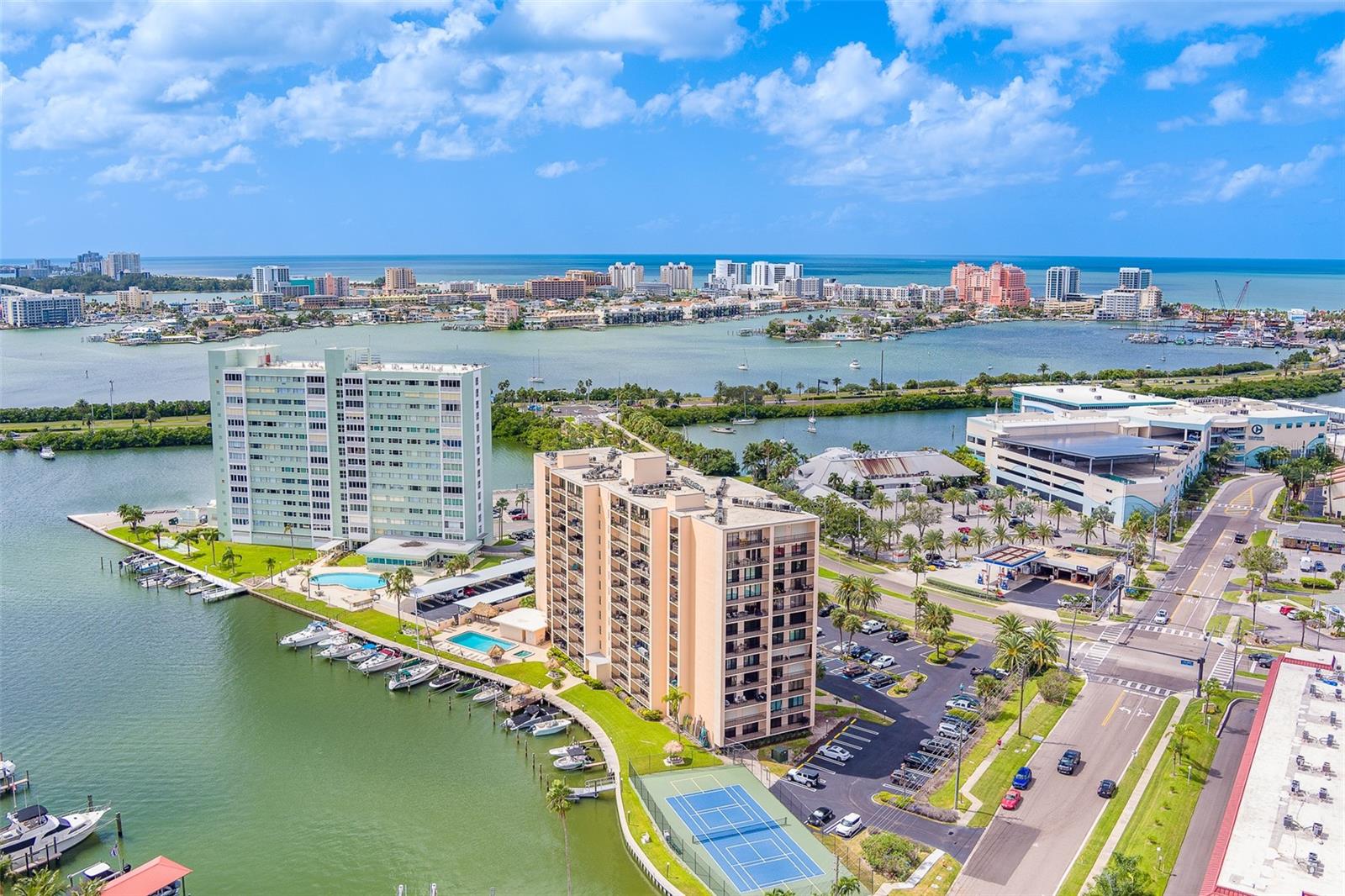 51 ISLAND WAY #101, CLEARWATER BEACH, FL, 33767