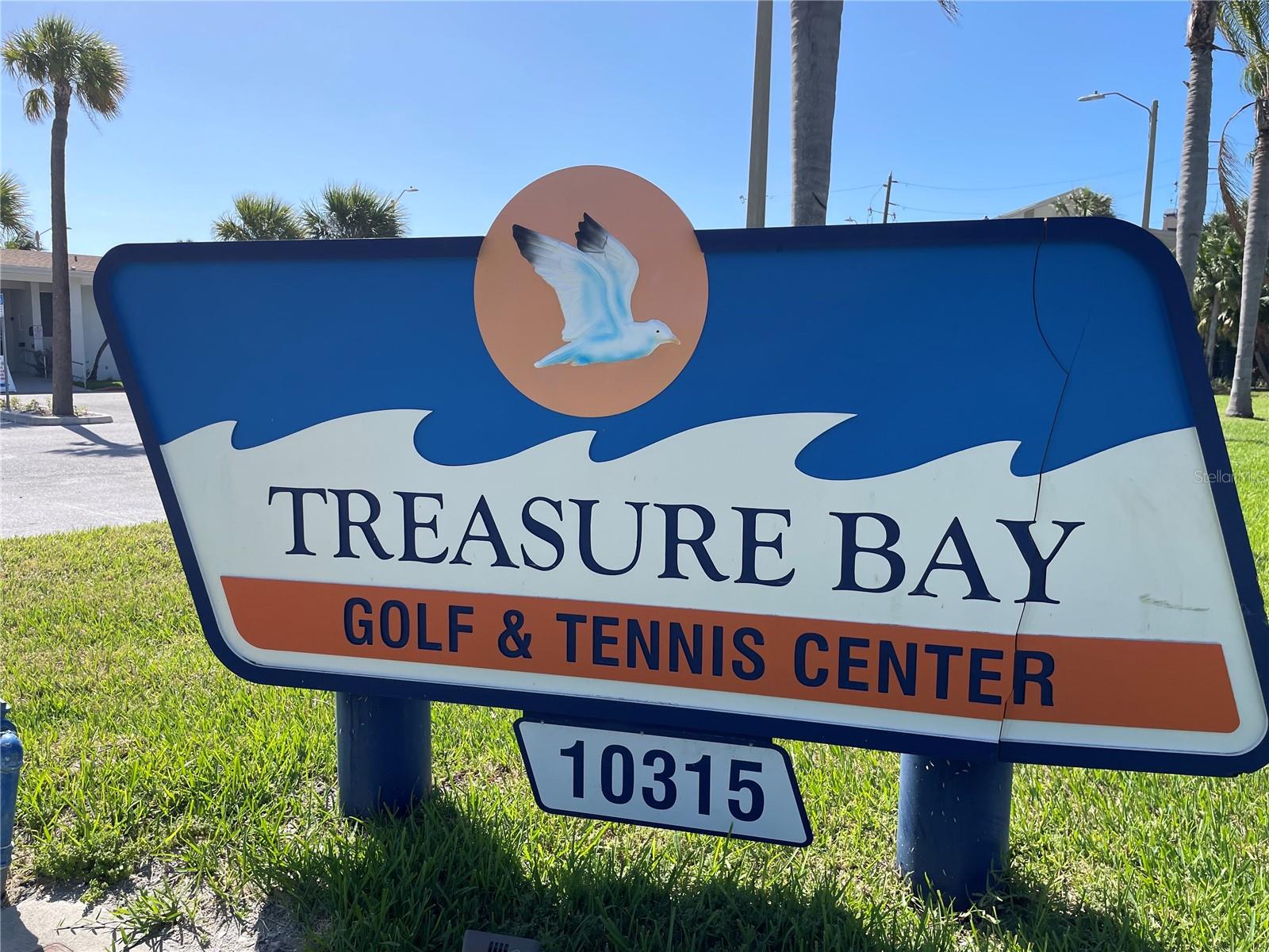 Treasure Bay Gold and Tennis Center is located near the entrance to Paradise Island.