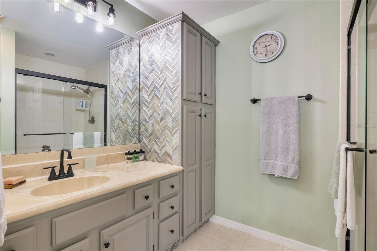 211 SPRING HOLLOW BLVD, APOPKA, FL, 32712