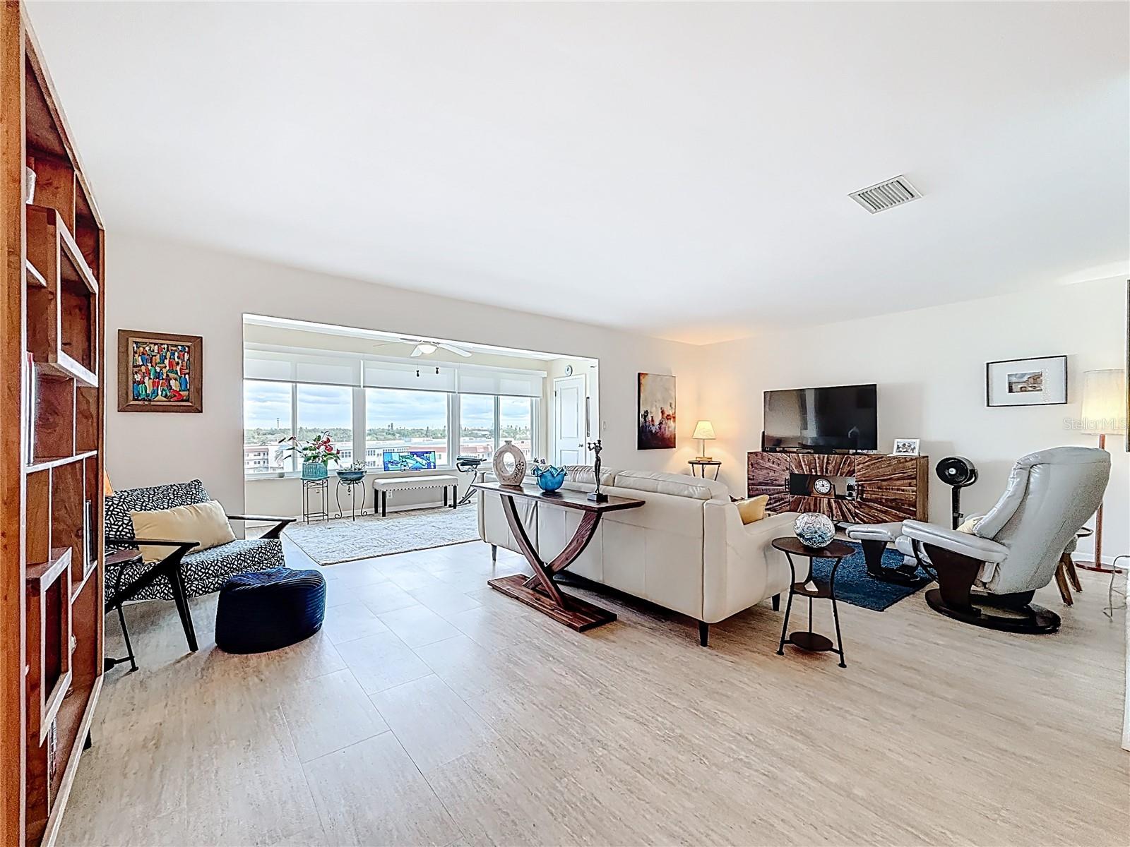 5925 SHORE BLVD S #611, GULFPORT, FL, 33707