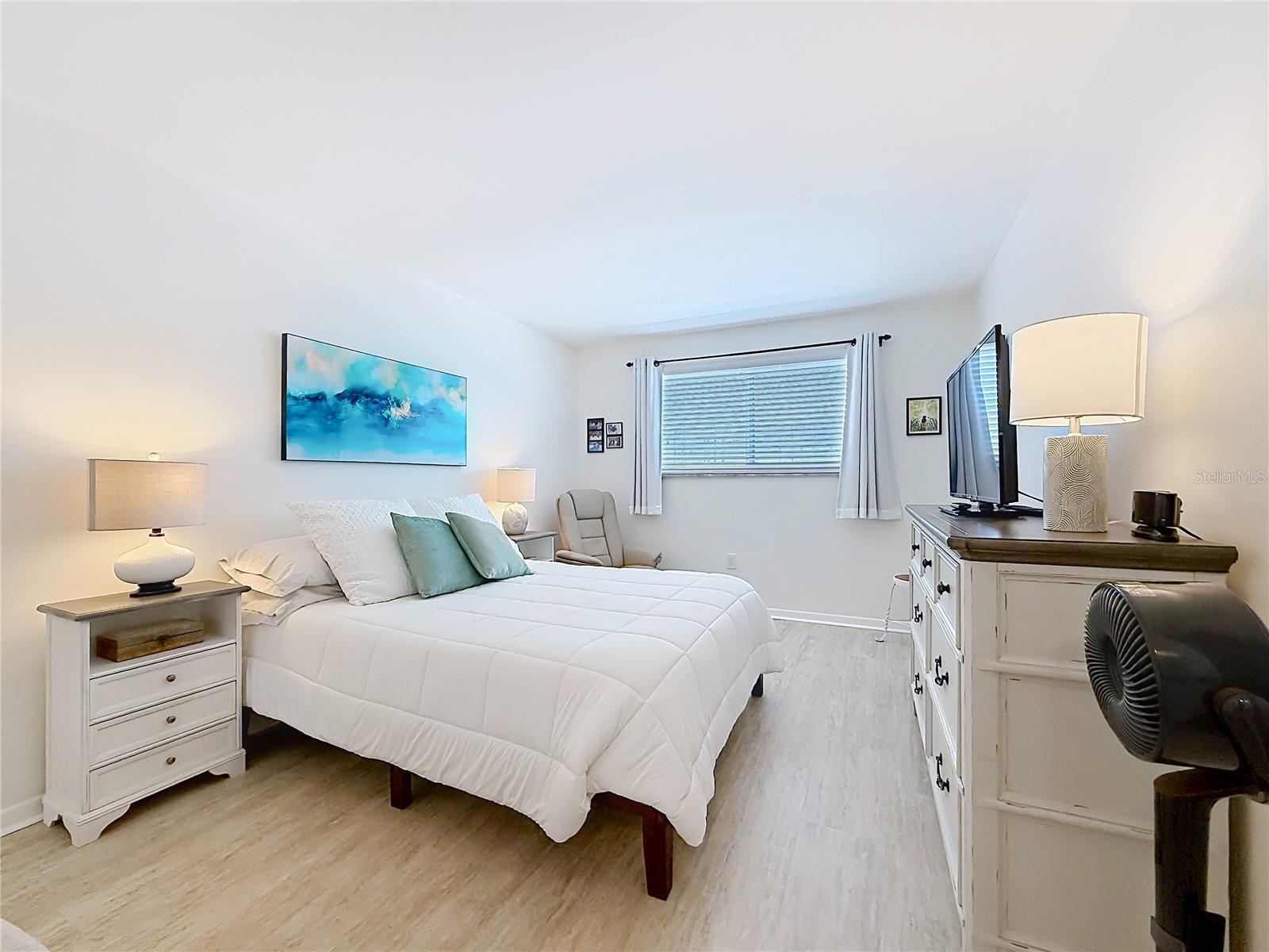 5925 SHORE BLVD S #611, GULFPORT, FL, 33707