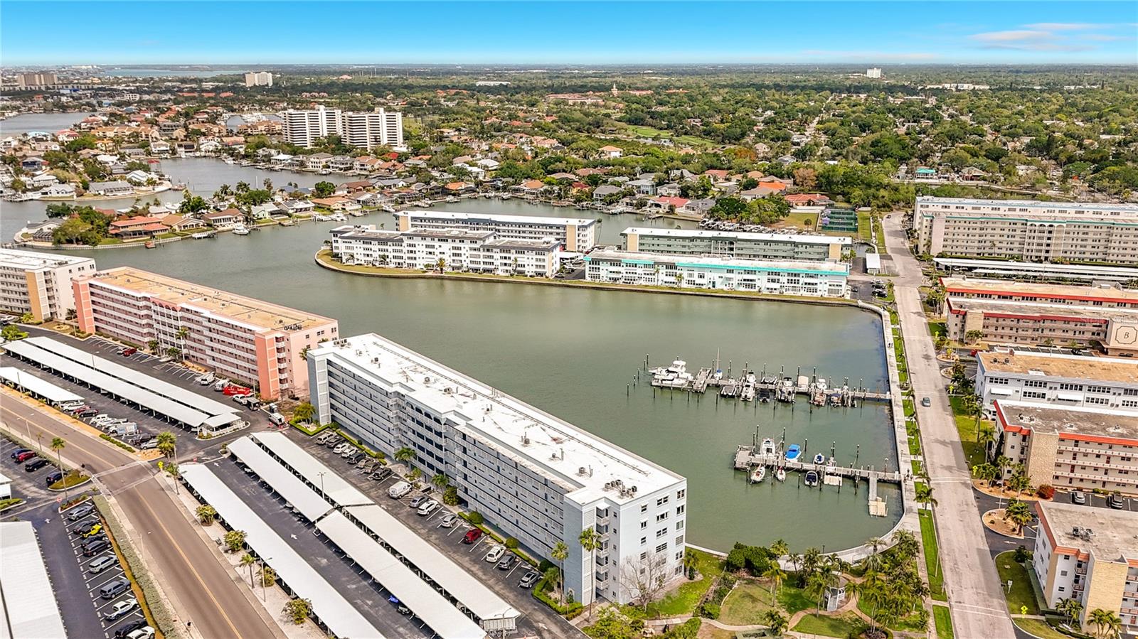 5925 SHORE BLVD S #611, GULFPORT, FL, 33707