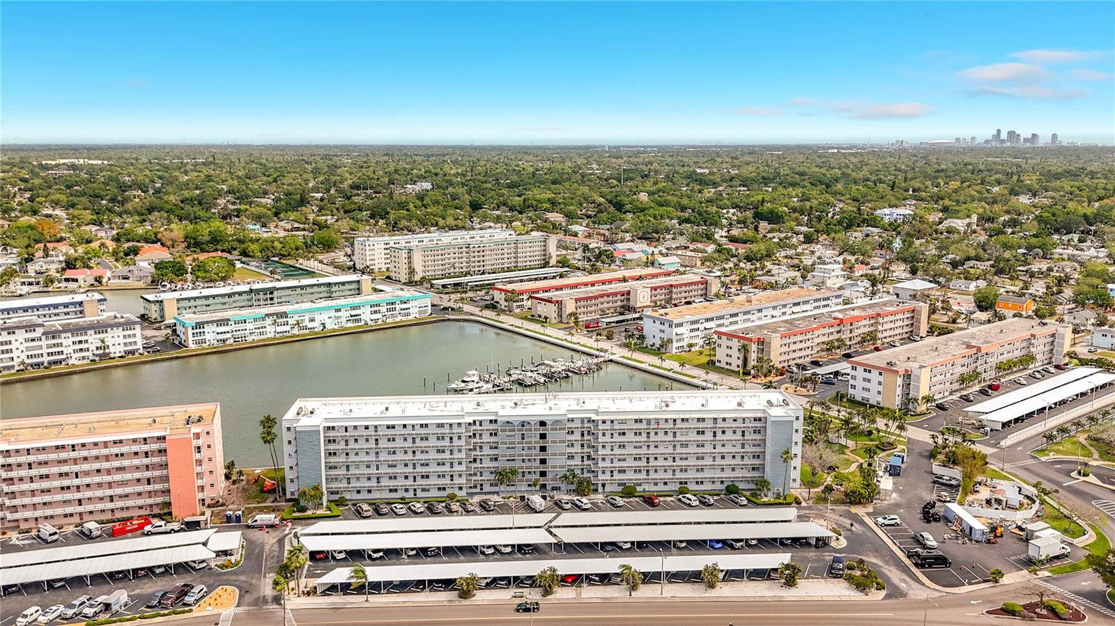 5925 SHORE BLVD S #611, GULFPORT, FL, 33707