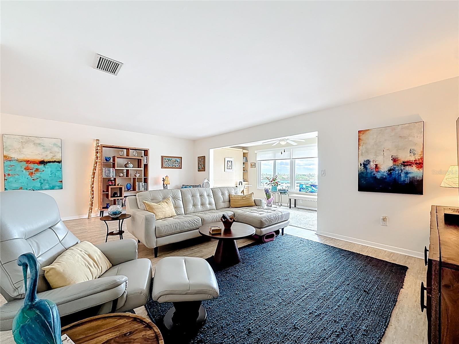 5925 SHORE BLVD S #611, GULFPORT, FL, 33707