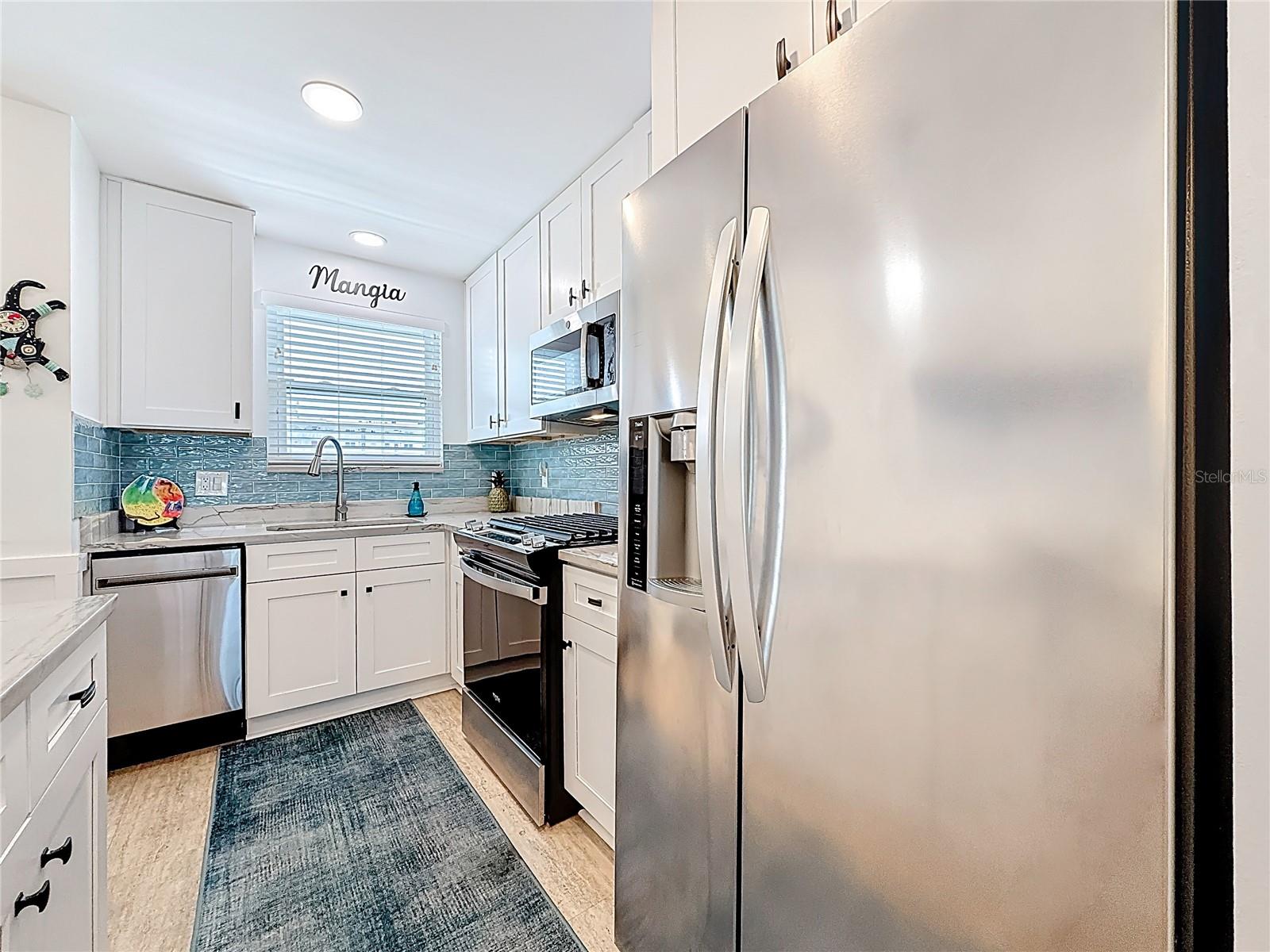 5925 SHORE BLVD S #611, GULFPORT, FL, 33707