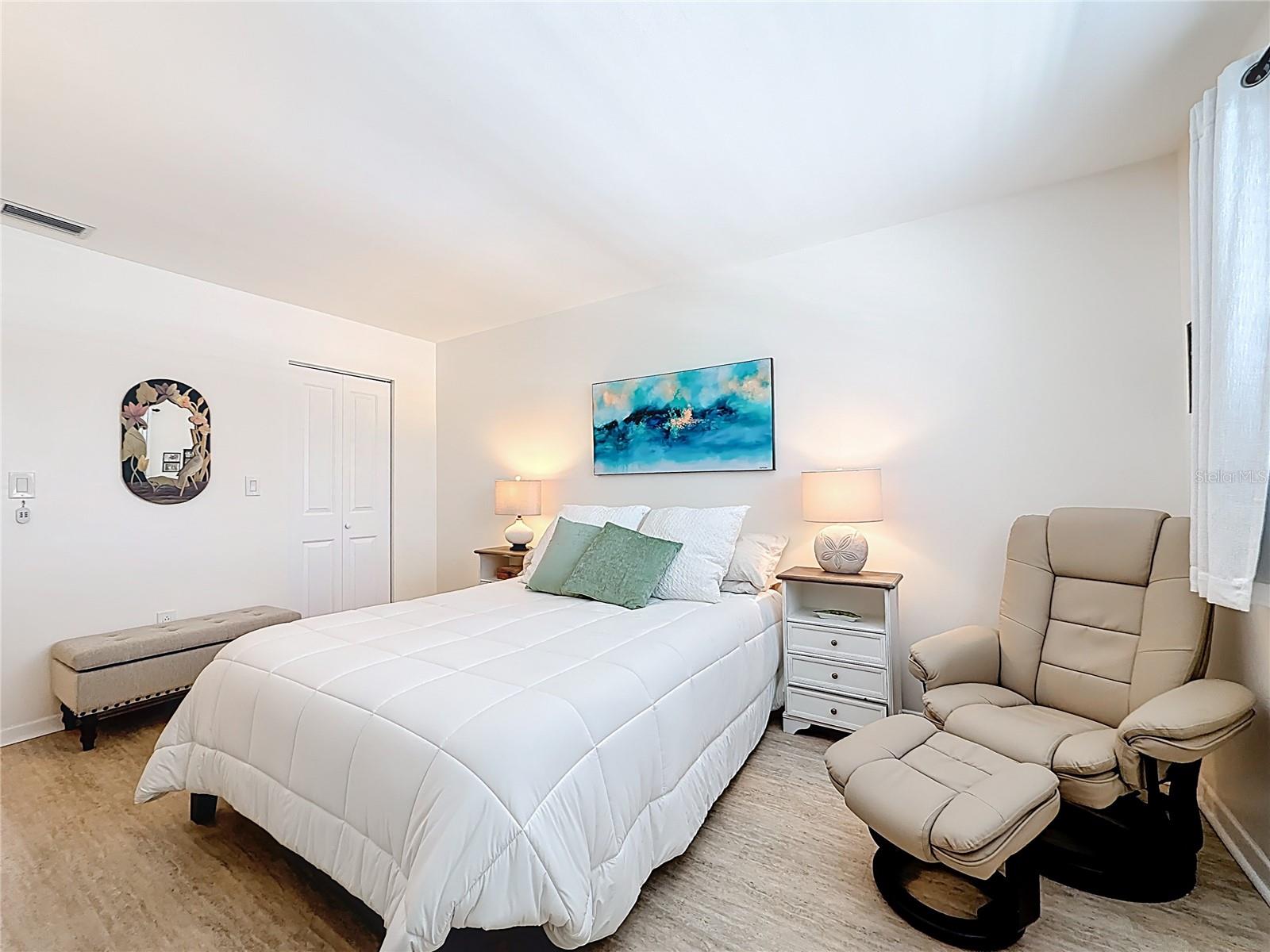 5925 SHORE BLVD S #611, GULFPORT, FL, 33707