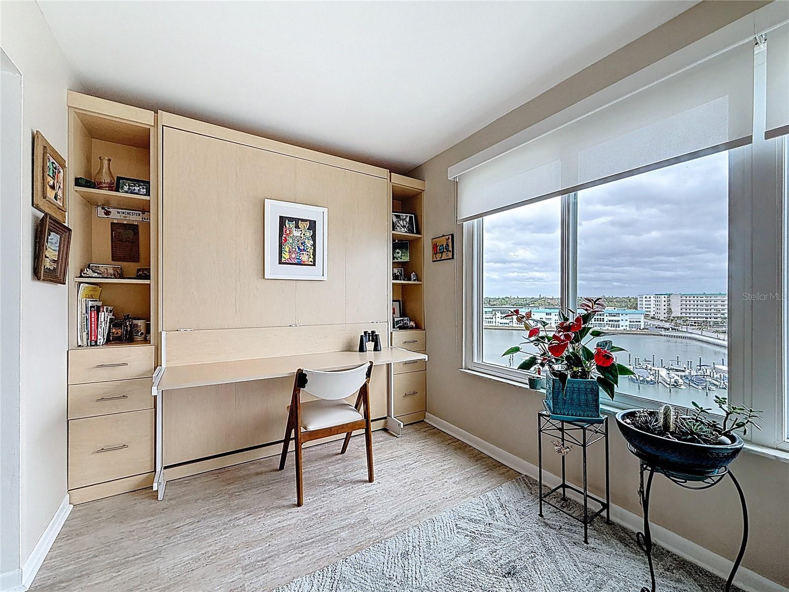 5925 SHORE BLVD S #611, GULFPORT, FL, 33707