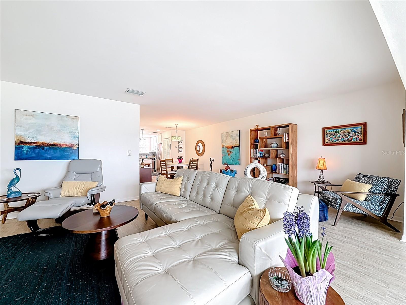 5925 SHORE BLVD S #611, GULFPORT, FL, 33707