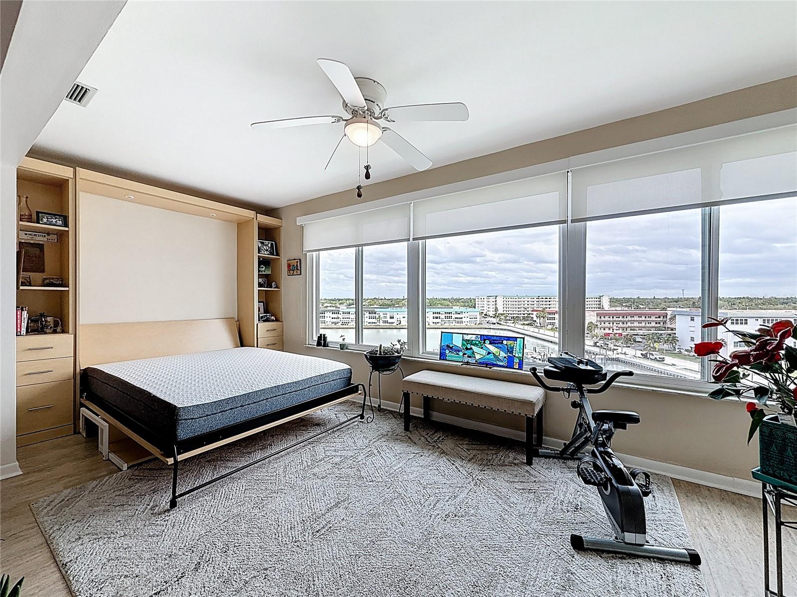 5925 SHORE BLVD S #611, GULFPORT, FL, 33707