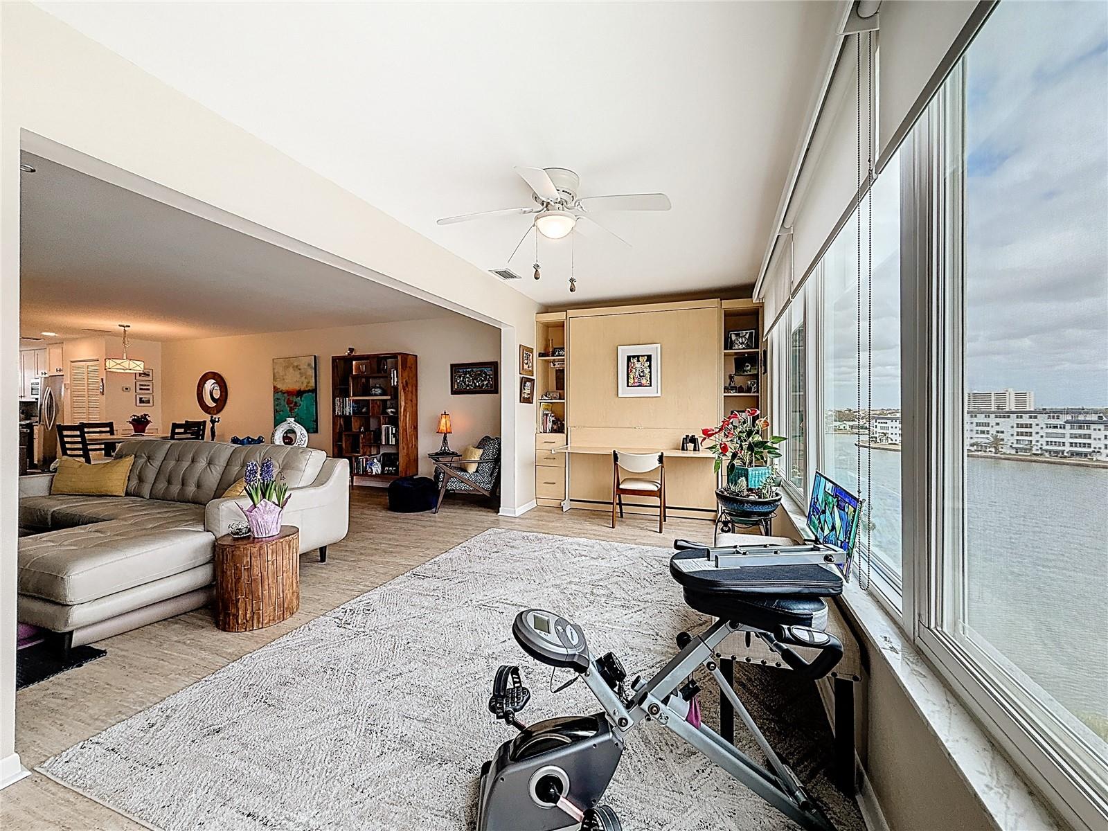 5925 SHORE BLVD S #611, GULFPORT, FL, 33707