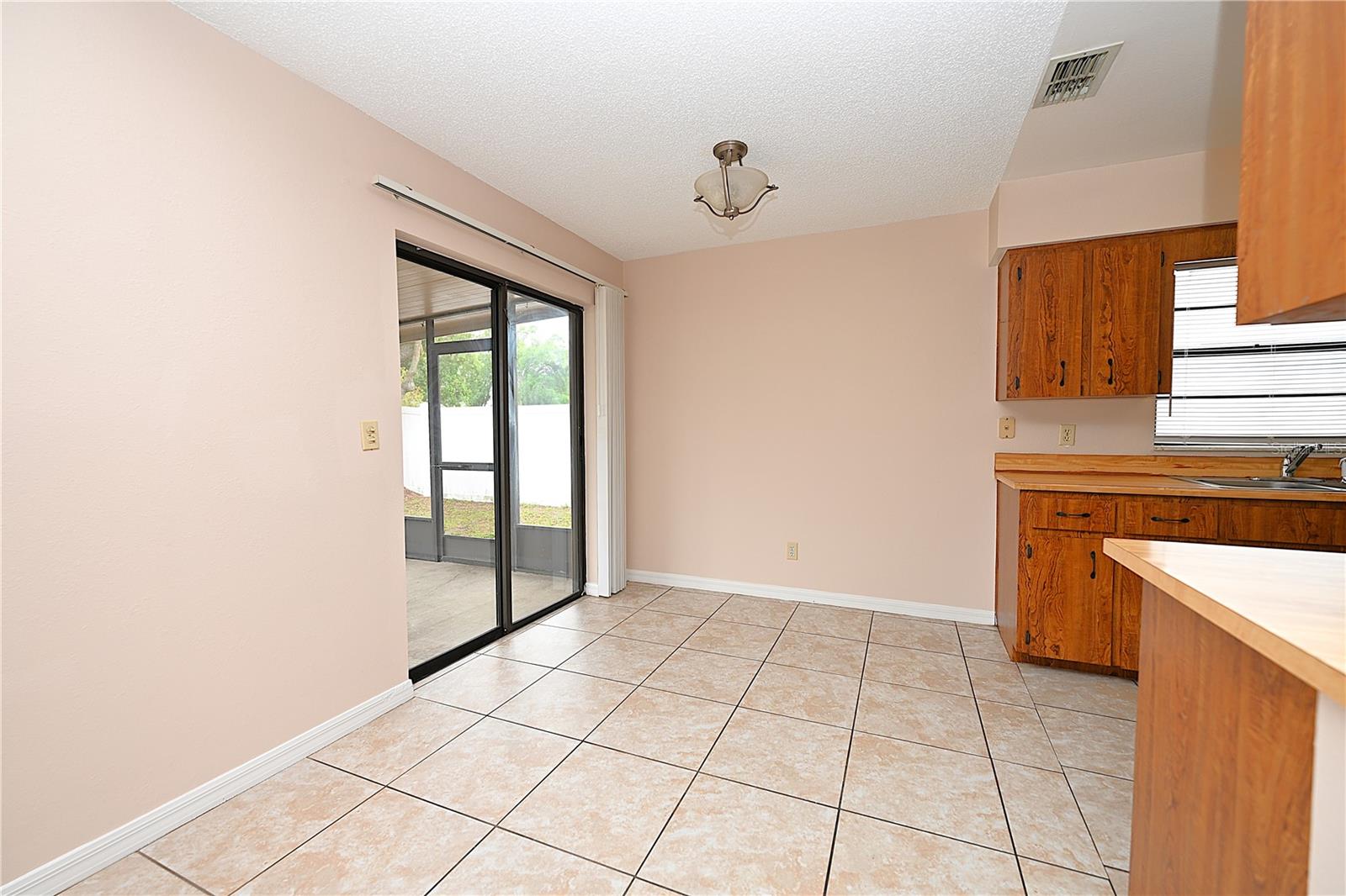 1018 SUNSHINE WAY SW, WINTER HAVEN, FL, 33880
