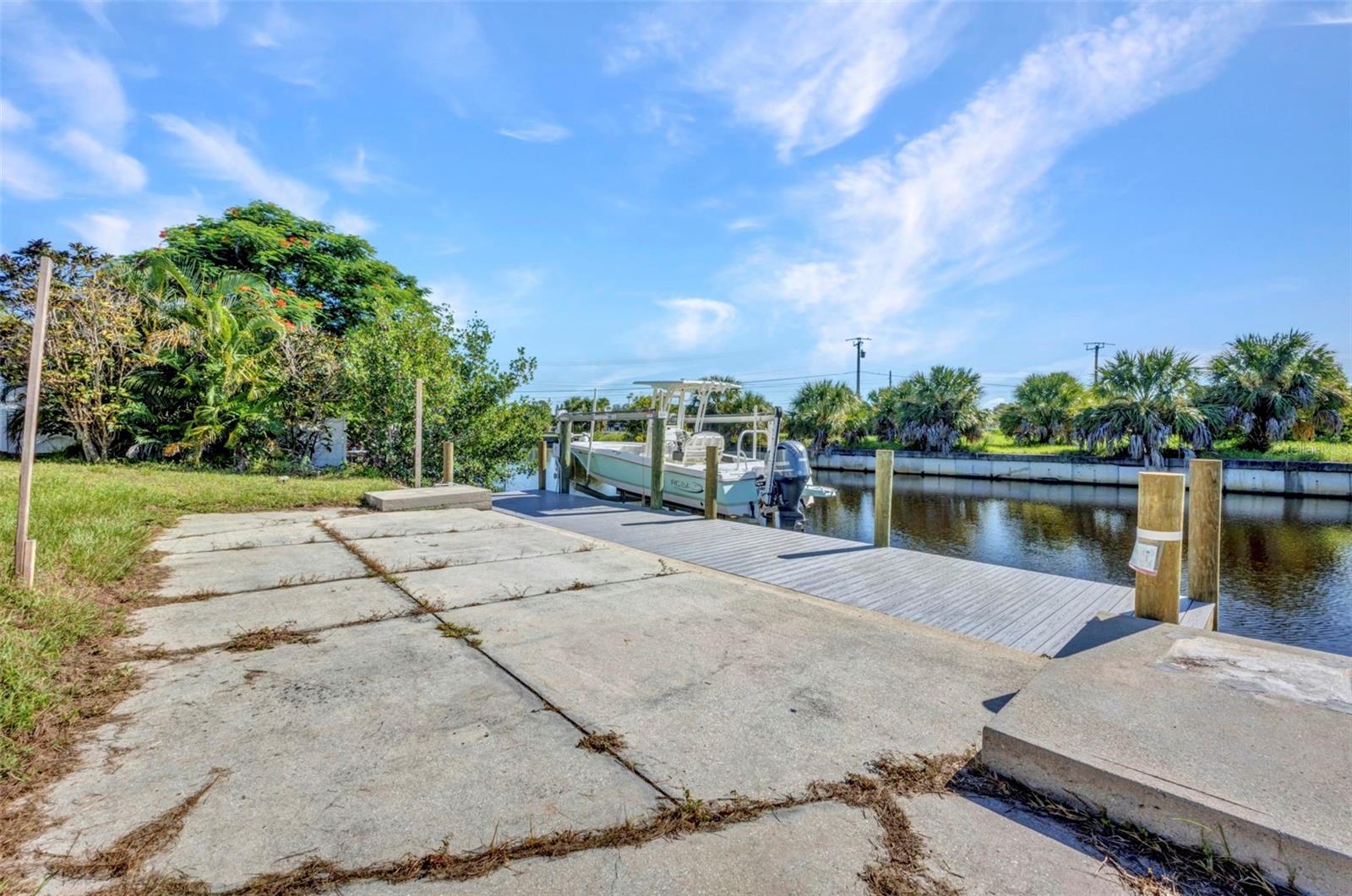 181 DUXBURY AVE, PORT CHARLOTTE, FL, 33952