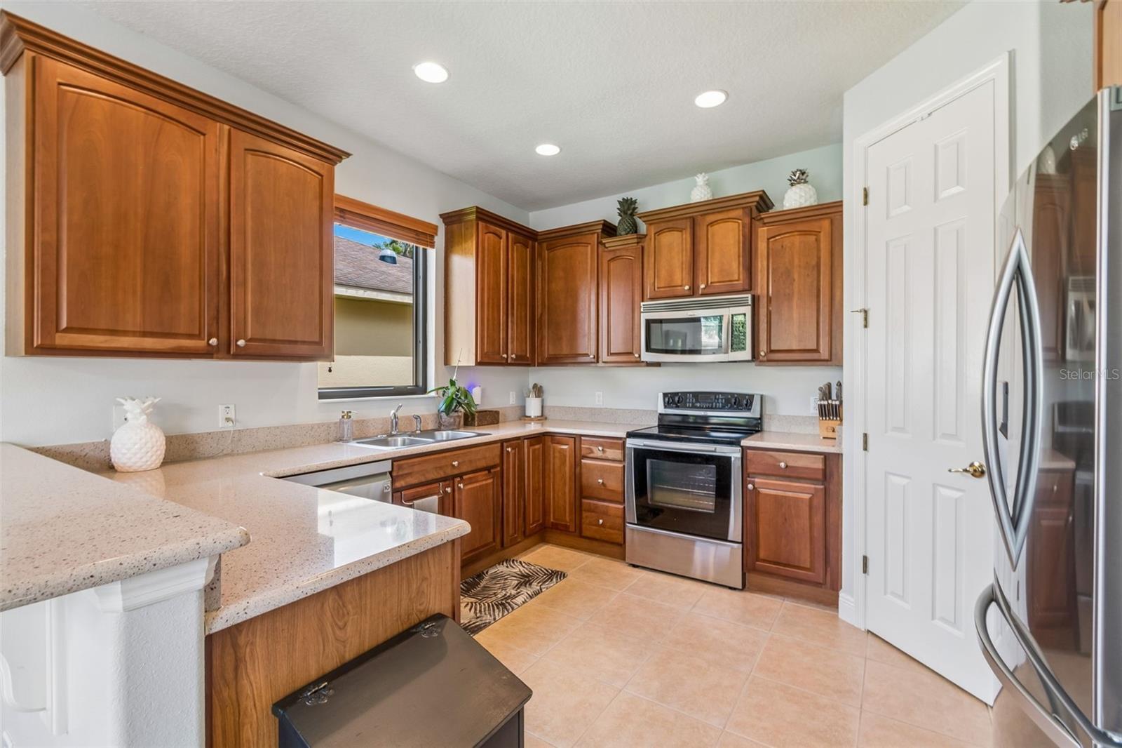 376 INDIAN WELLS AVE, POINCIANA, FL, 34759