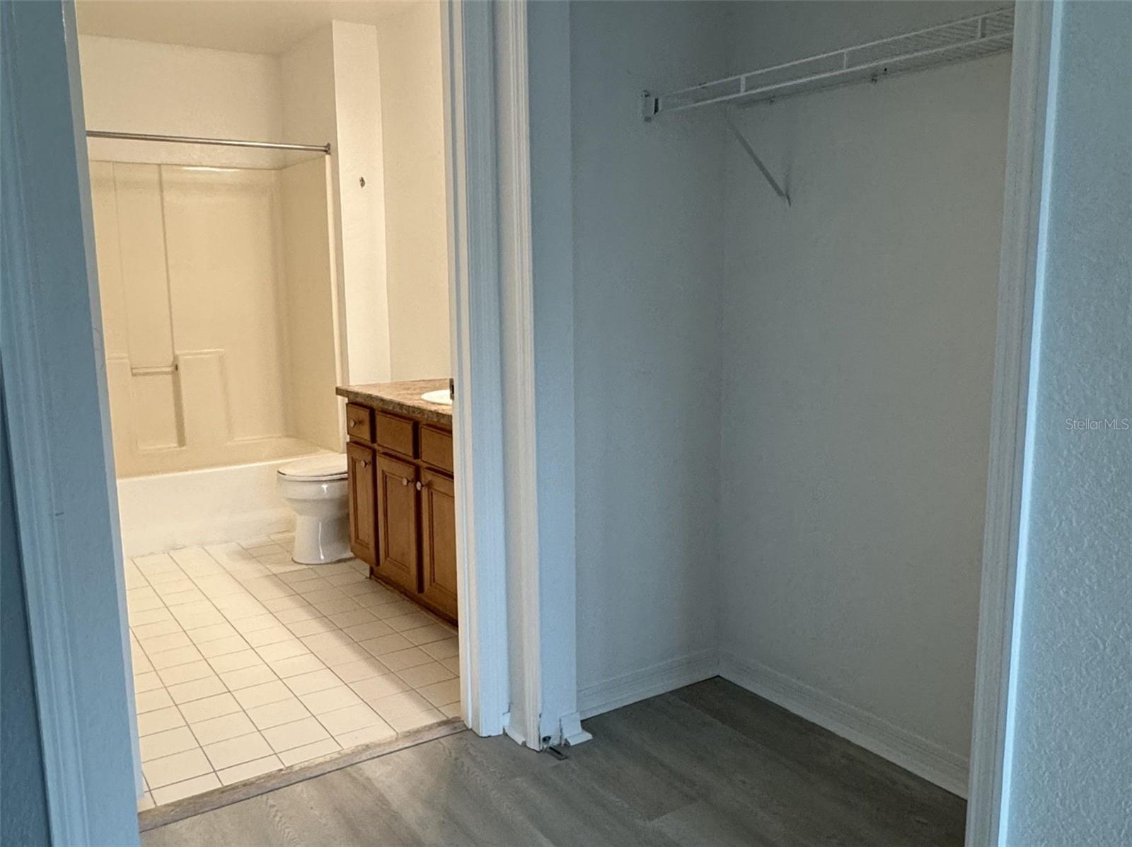 5483 VINELAND RD #10201, ORLANDO, FL, 32811