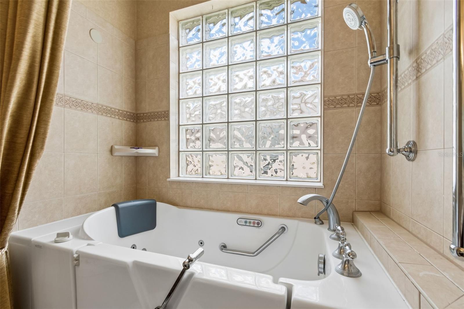 181 INDIAN WELLS AVE, KISSIMMEE, FL, 34759