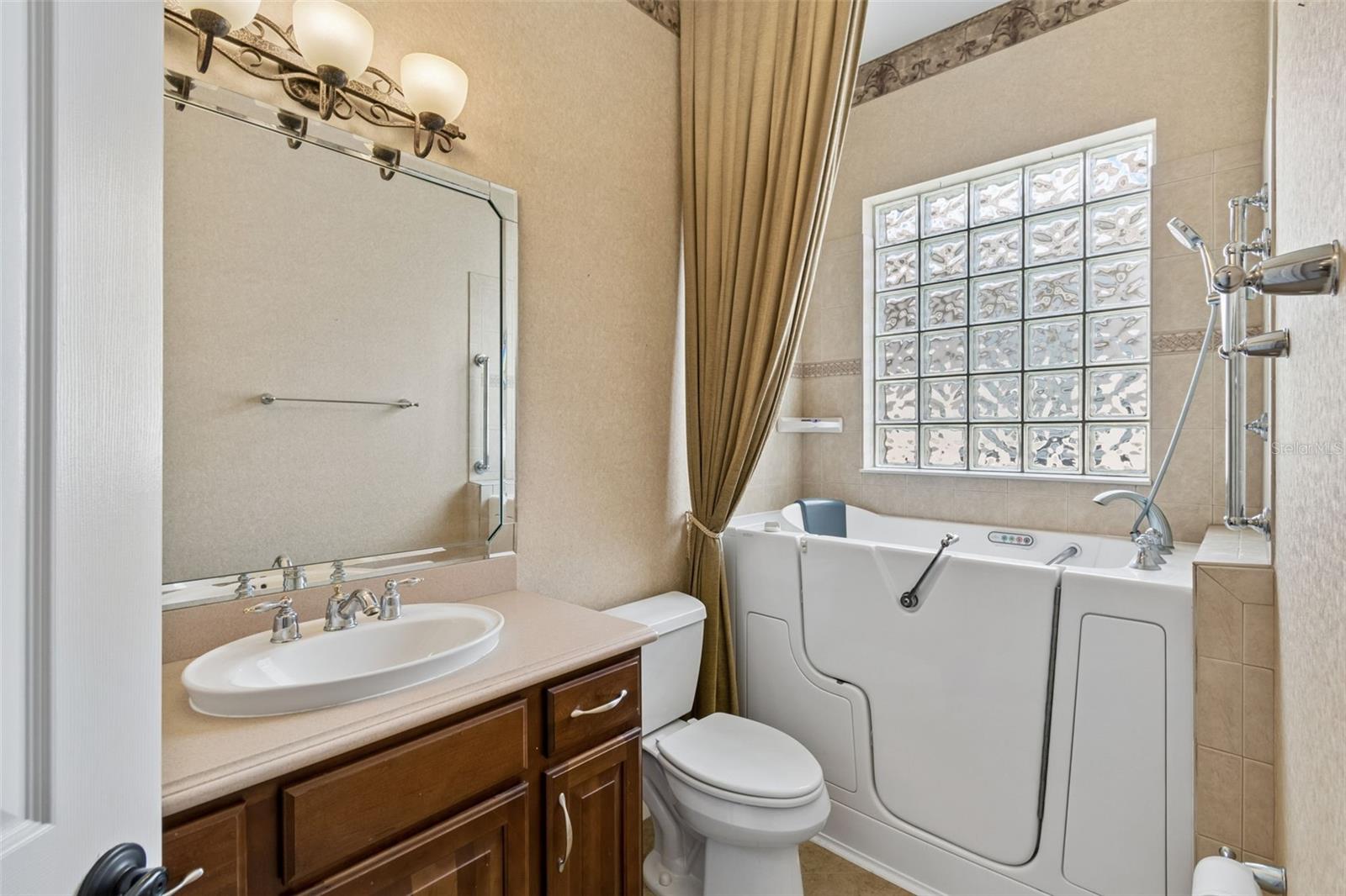 181 INDIAN WELLS AVE, KISSIMMEE, FL, 34759