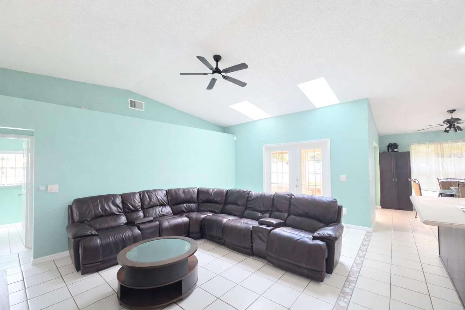 664 REINDEER DR, POINCIANA, FL, 34759