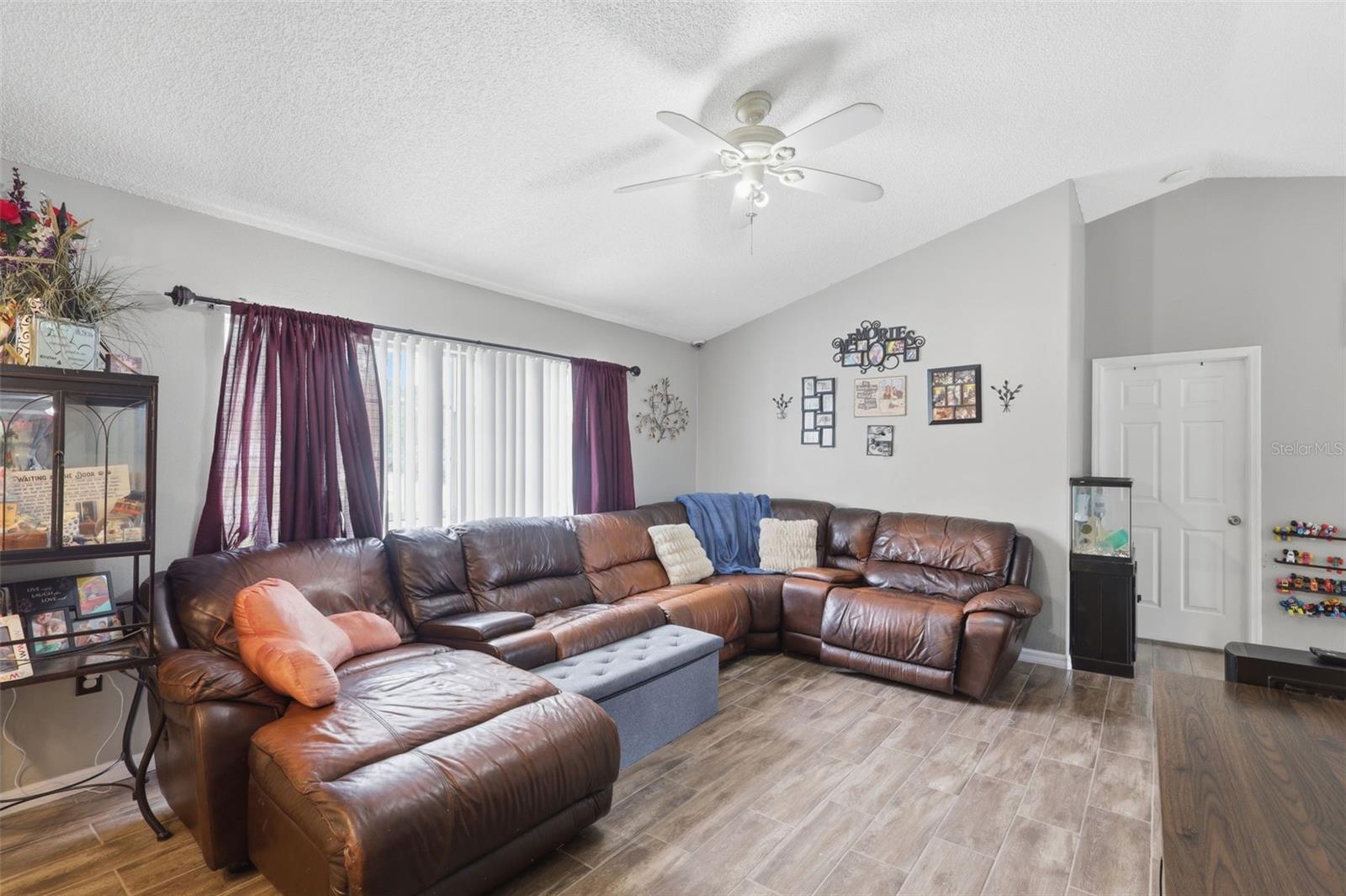 1648 GREGORY DR, DELTONA, FL, 32738