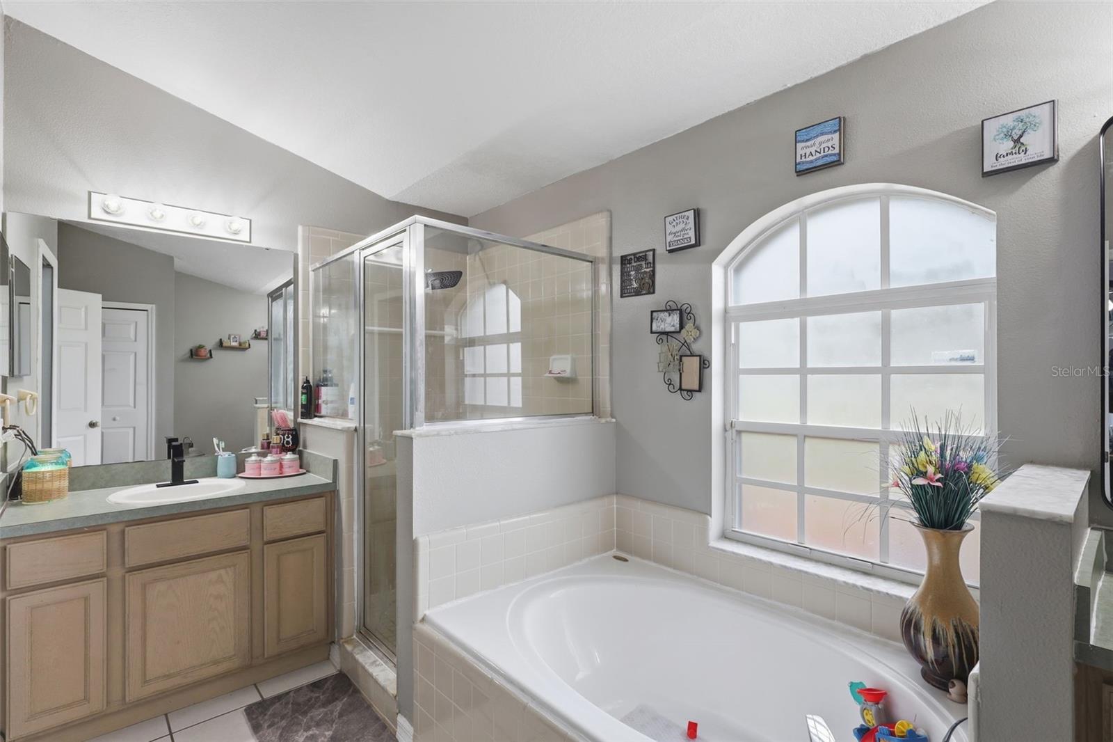 1648 GREGORY DR, DELTONA, FL, 32738
