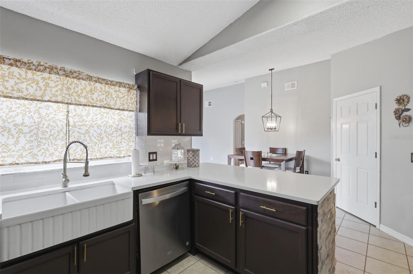 1648 GREGORY DR, DELTONA, FL, 32738