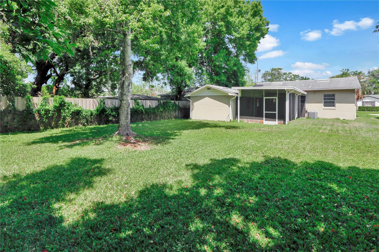 1016 W SMITH ST, ORLANDO, FL, 32804