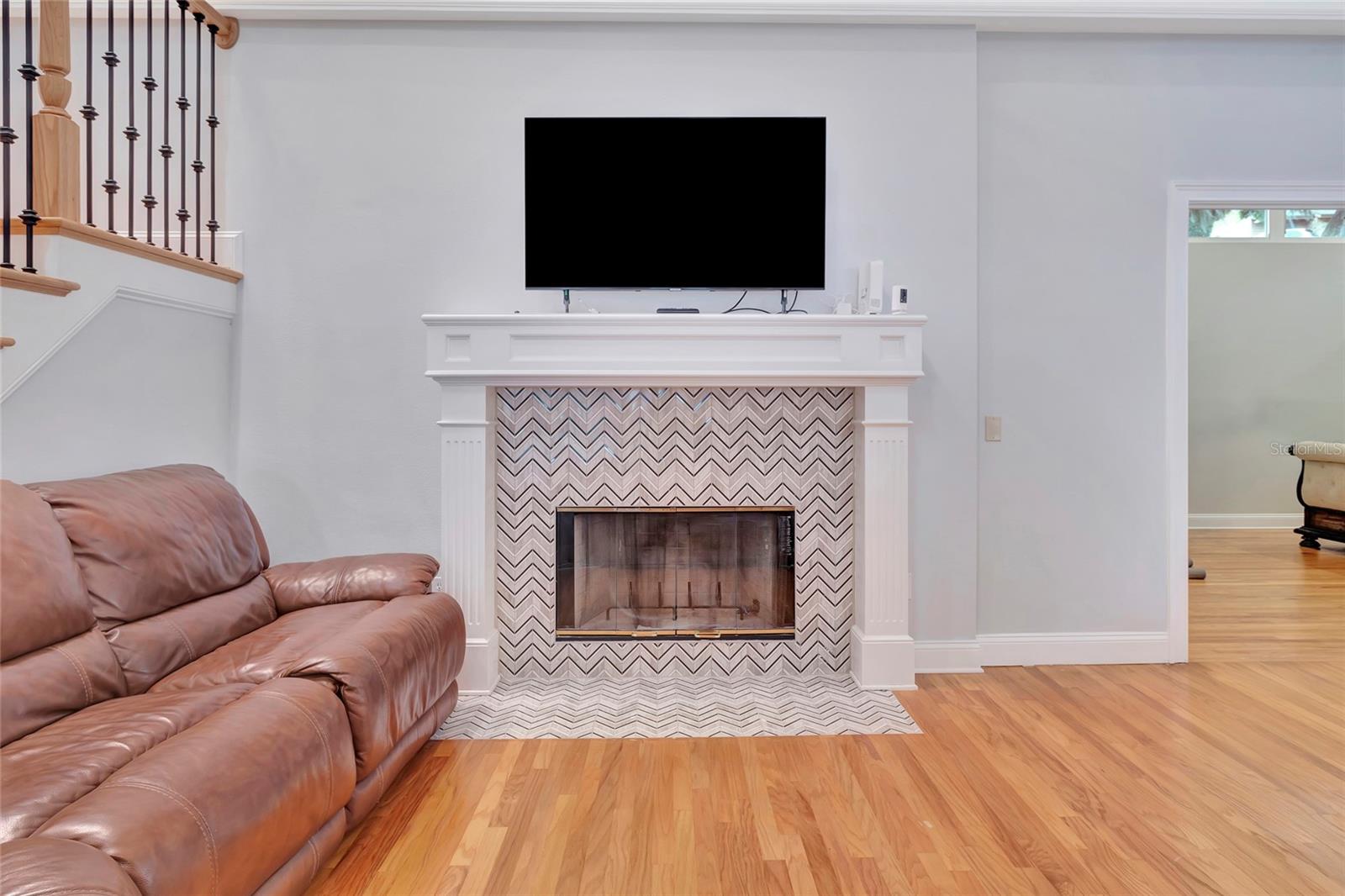 1215 LAKESHORE DR, EUSTIS, FL, 32726