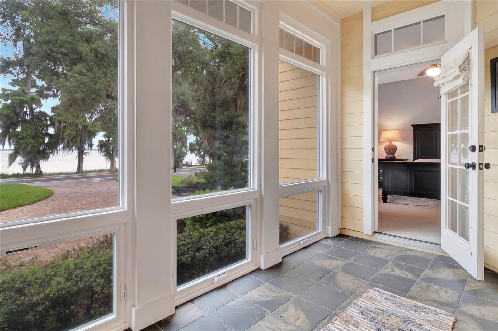 1215 LAKESHORE DR, EUSTIS, FL, 32726