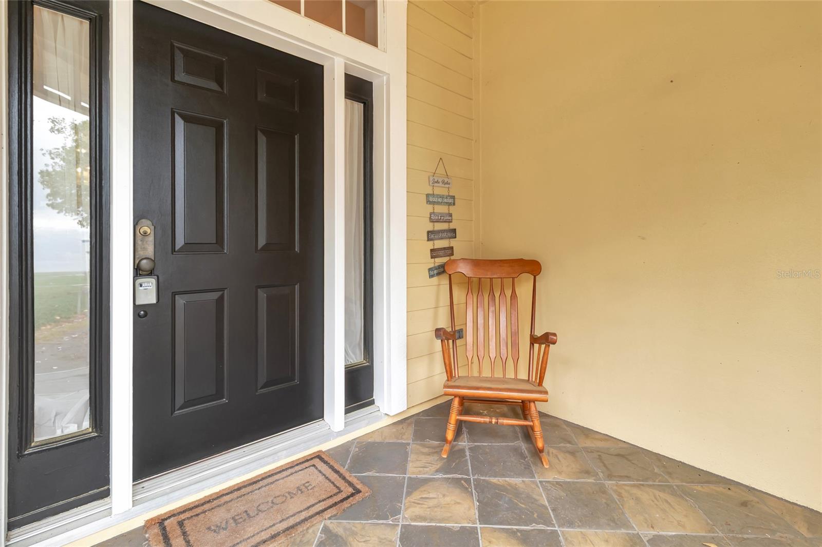 1215 LAKESHORE DR, EUSTIS, FL, 32726