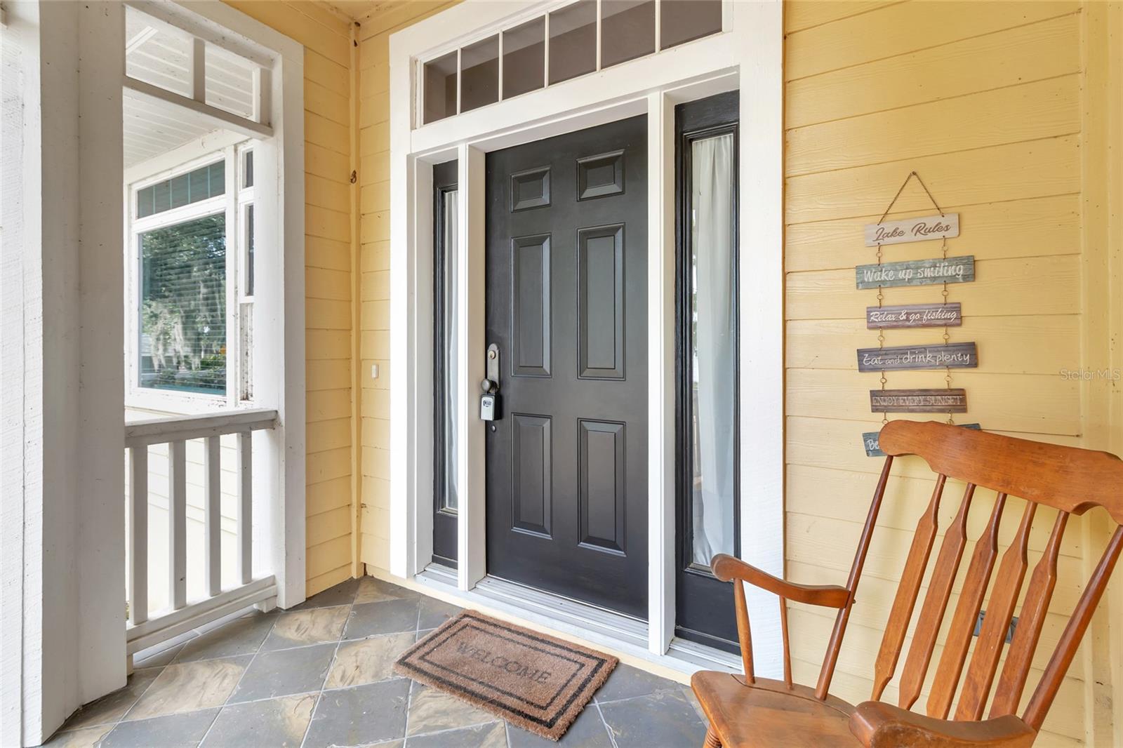 1215 LAKESHORE DR, EUSTIS, FL, 32726